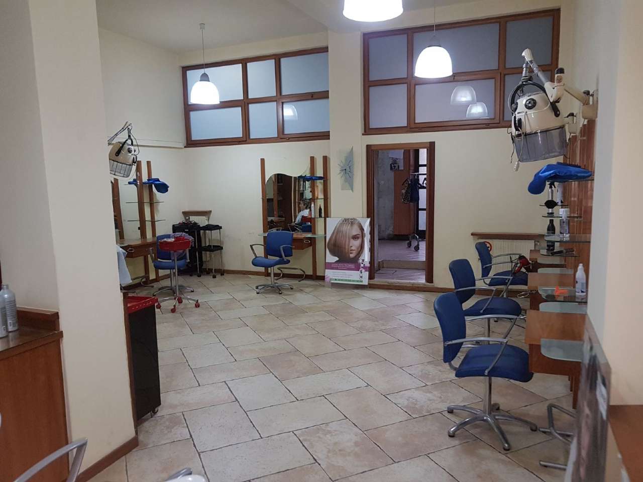 Locale Comm.le in Vendita