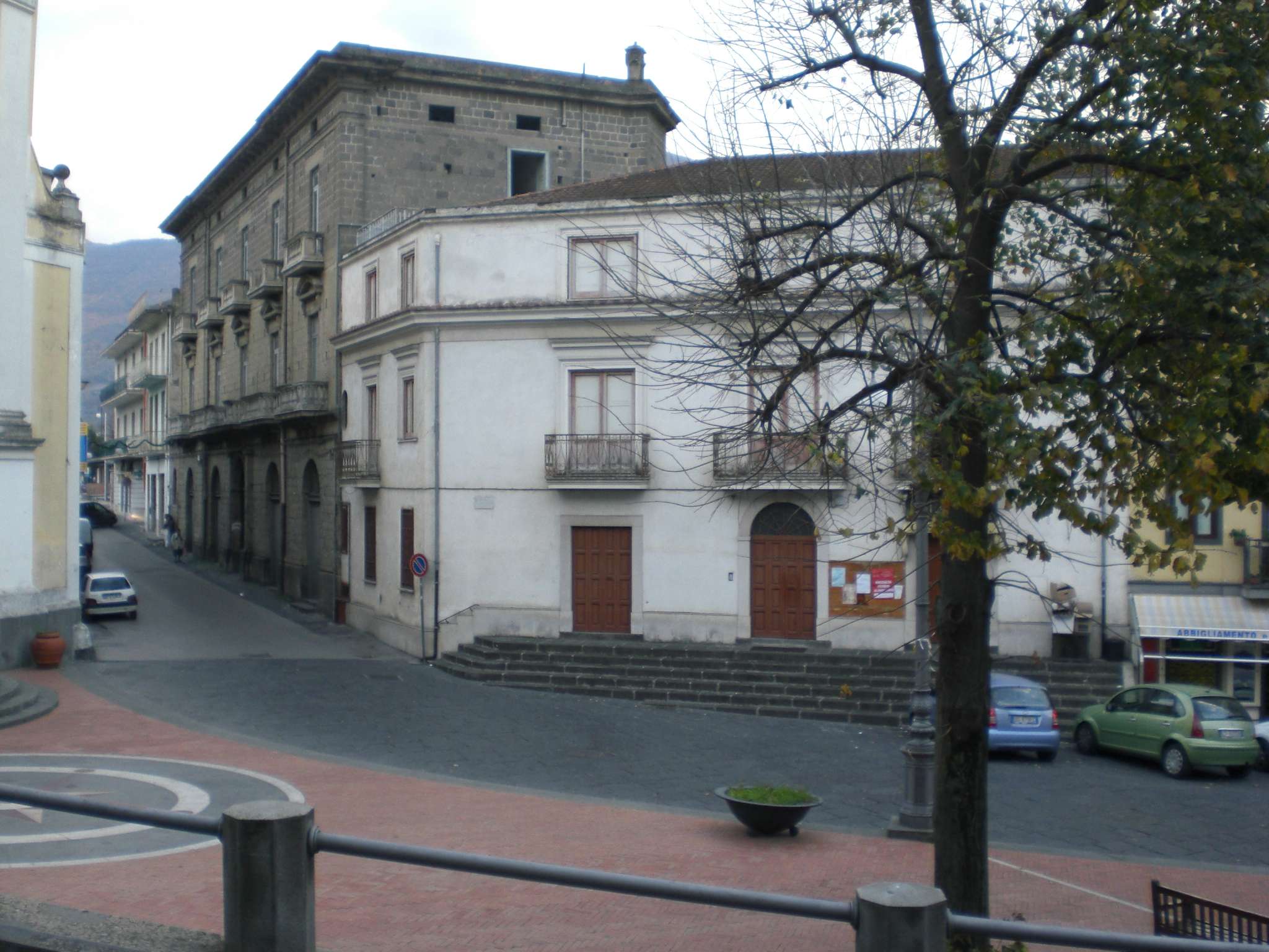 Lauro Vendita STABILE / PALAZZO Immagine 3