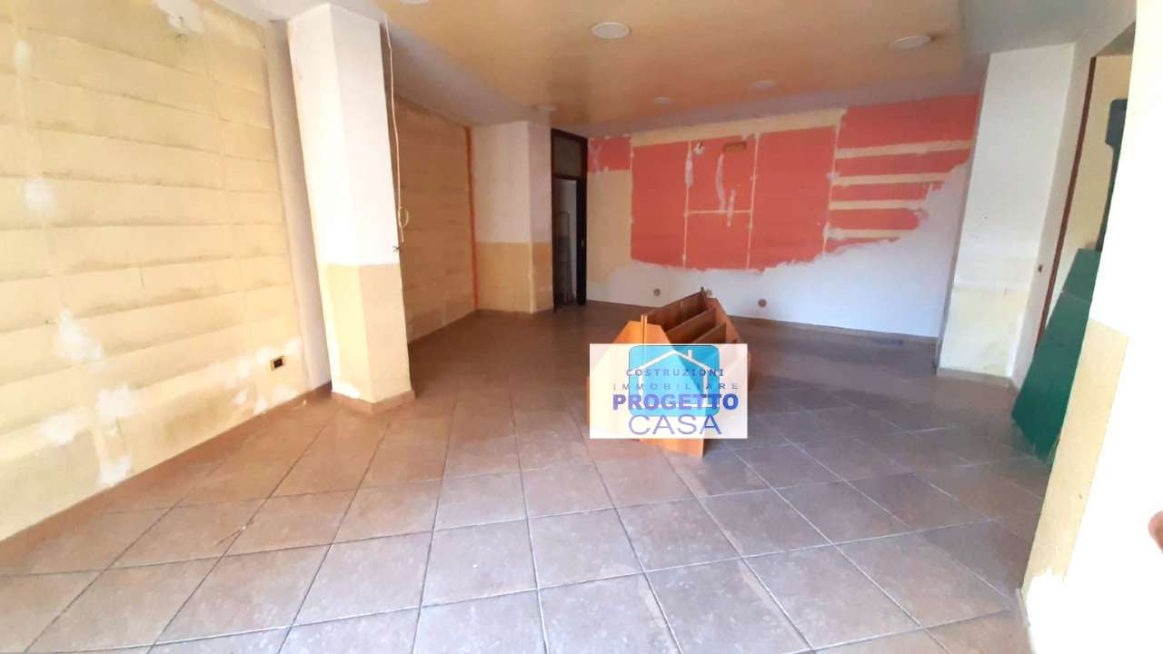 Somma Vesuviana Affitto COMMERCIALI