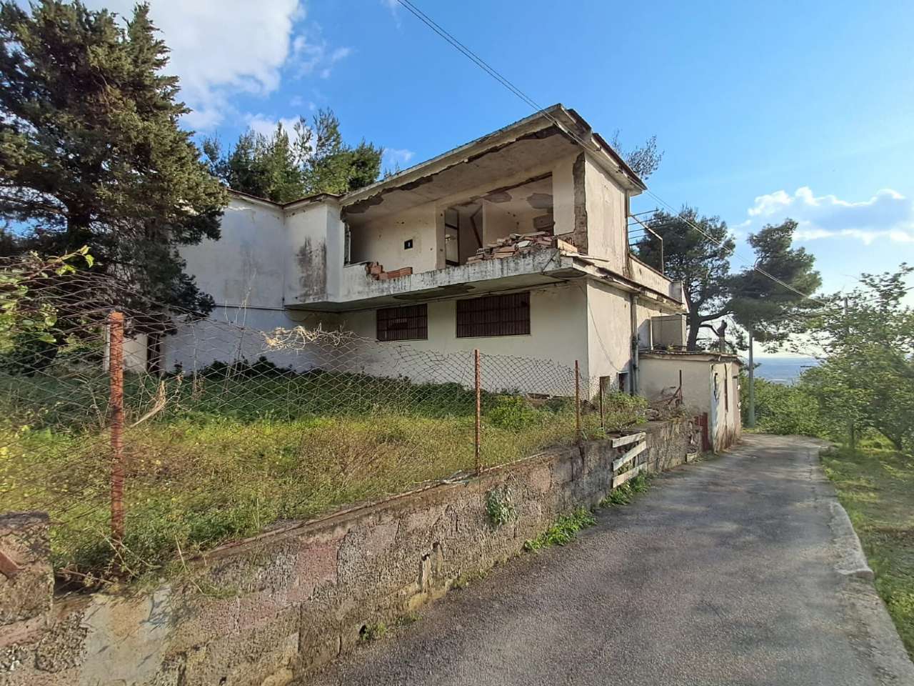 VENDITE Rustico e Casa a Sarno – foto 1