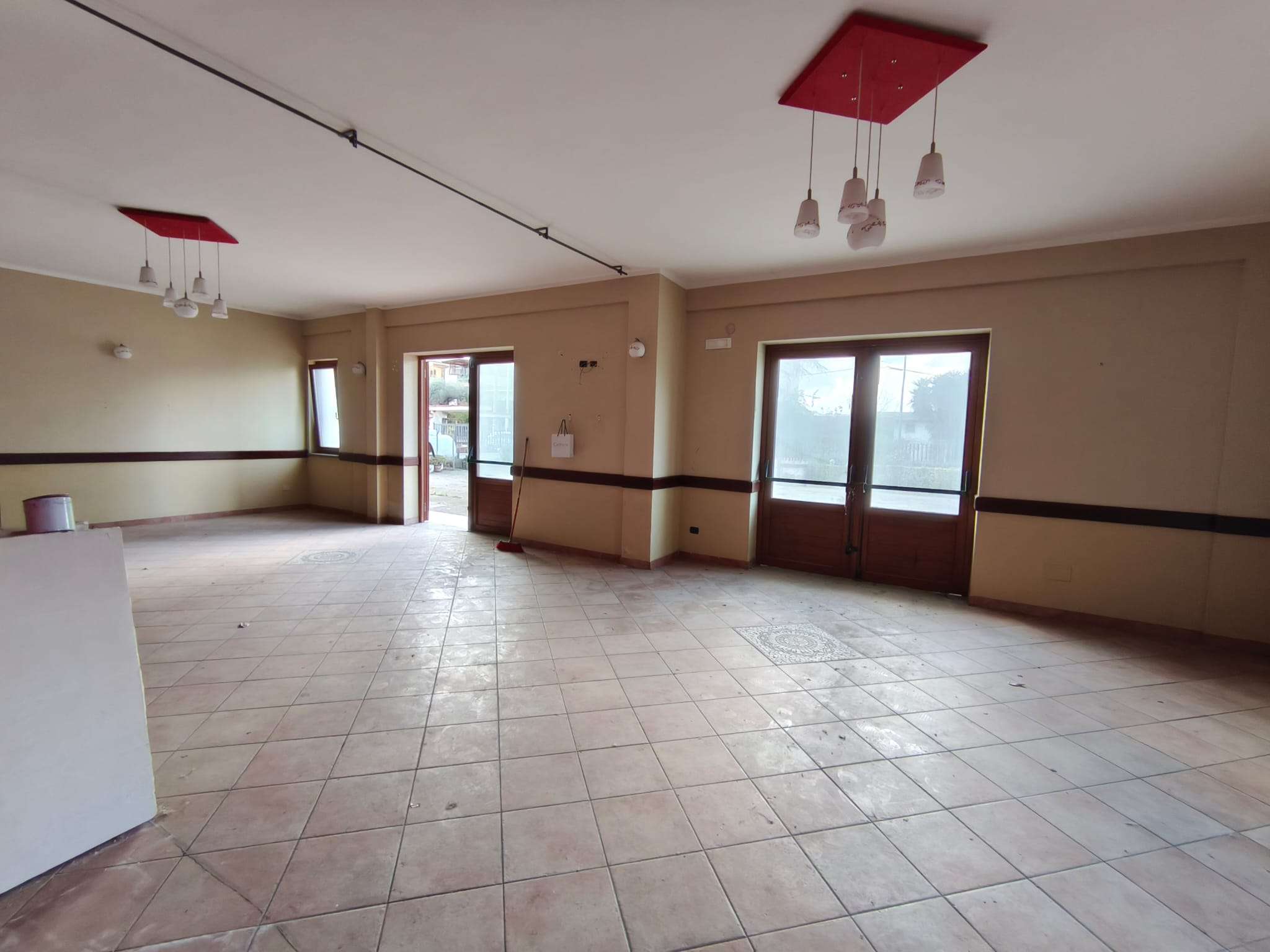 Brusciano Vendita COMMERCIALI