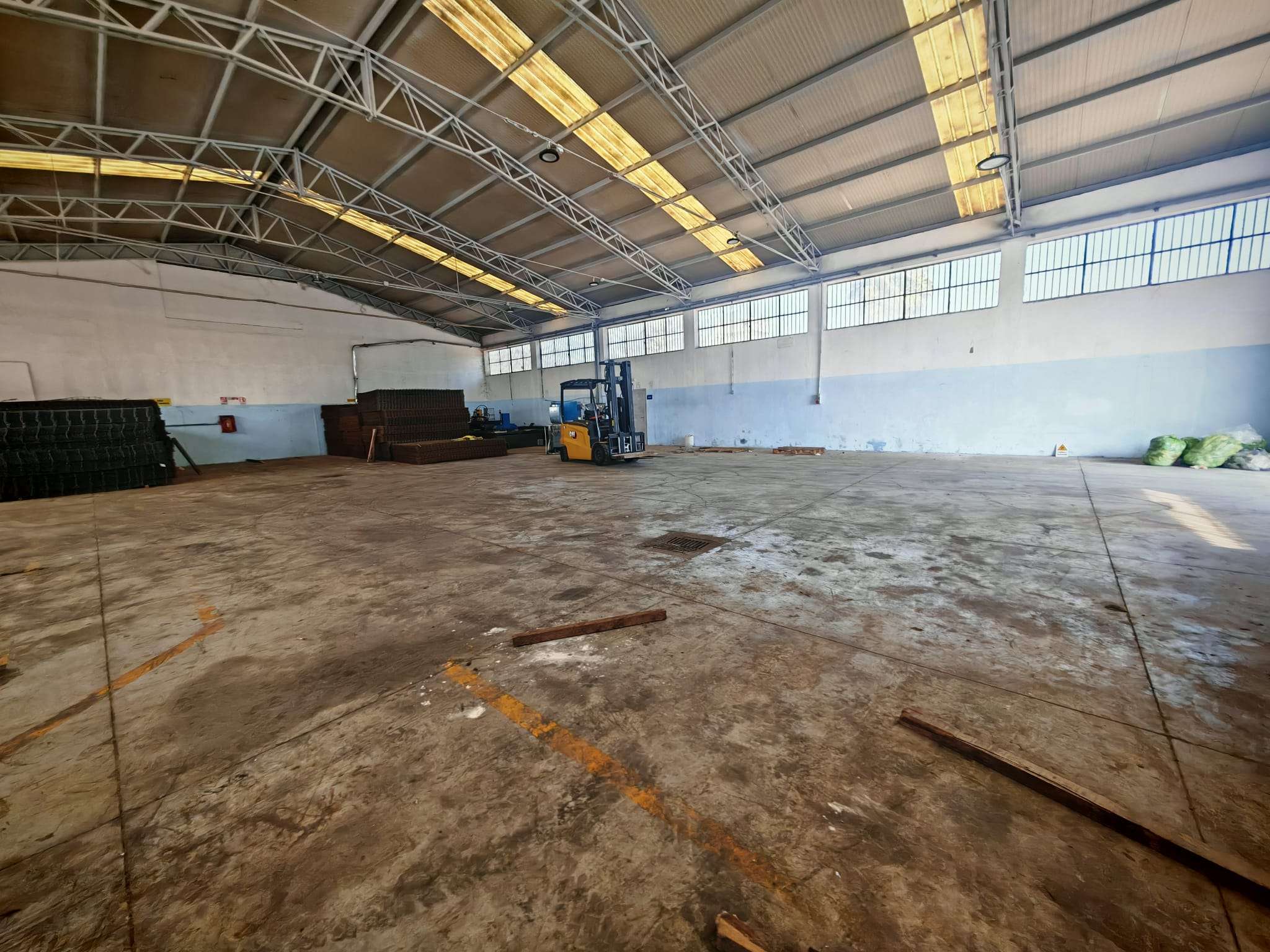 Somma Vesuviana Affitto CAPANNONE