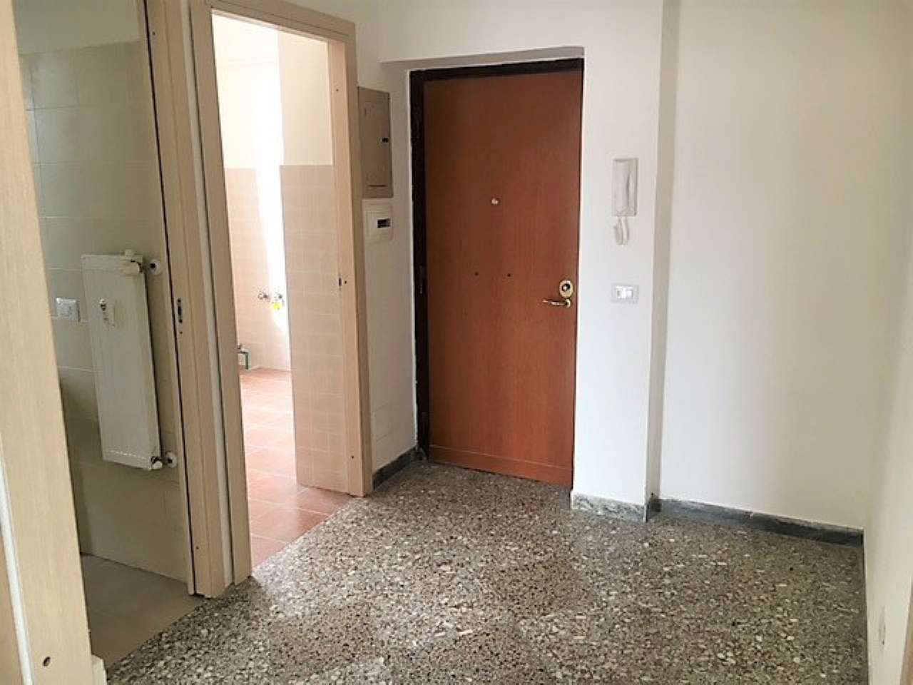 Appartamento ROMA vendita  BRAVETTA dei Fagnani punto immobiliare bravetta