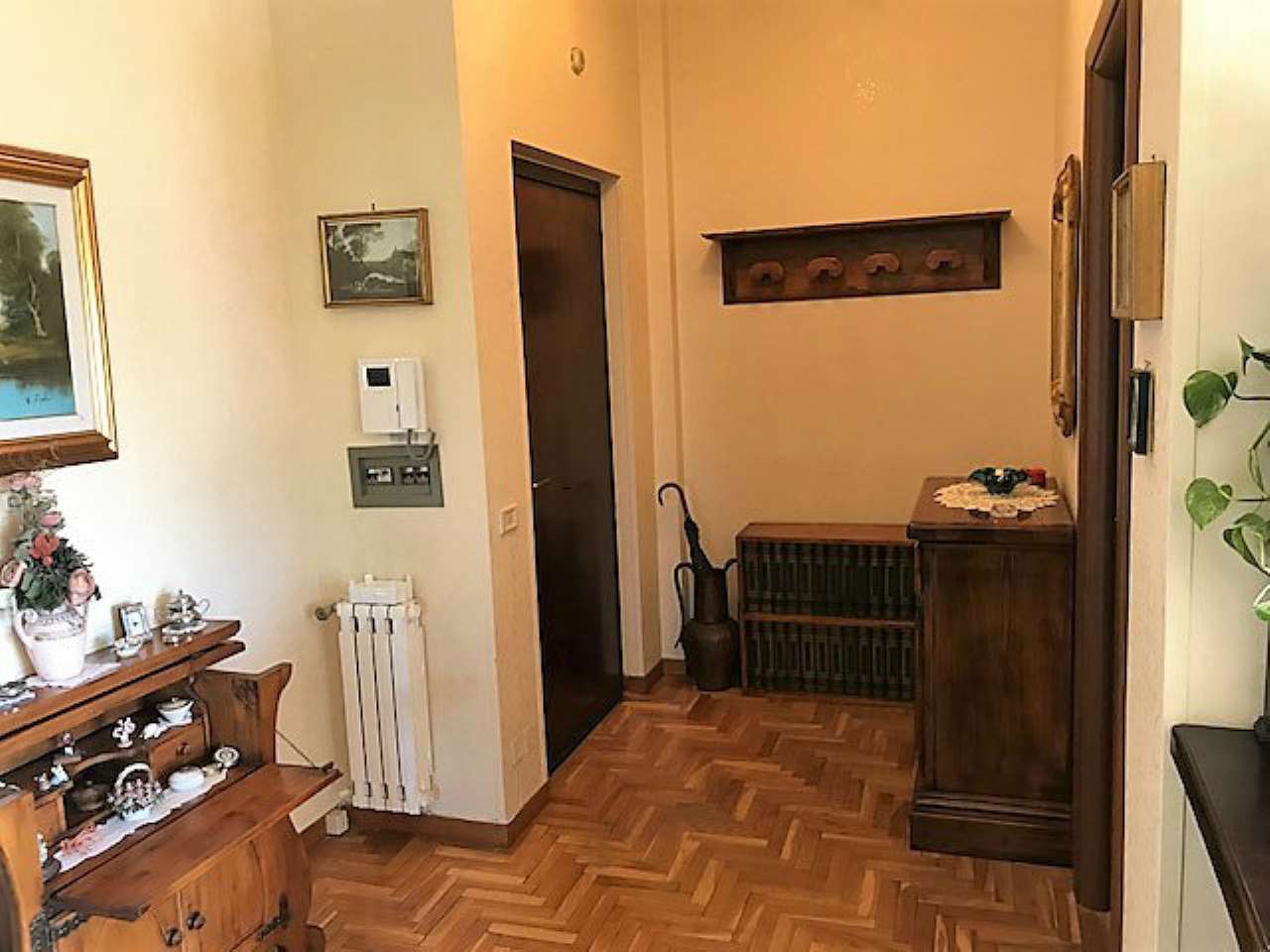 Appartamento ROMA vendita  BRAVETTA degli Estensi punto immobiliare bravetta