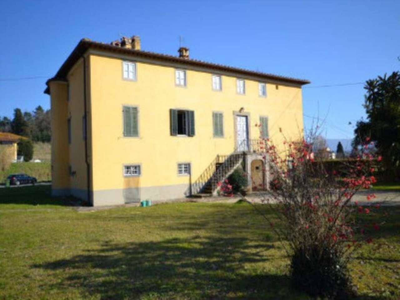 Villa LUCCA vendita  ARLIANO per corte Pò Idea Centro