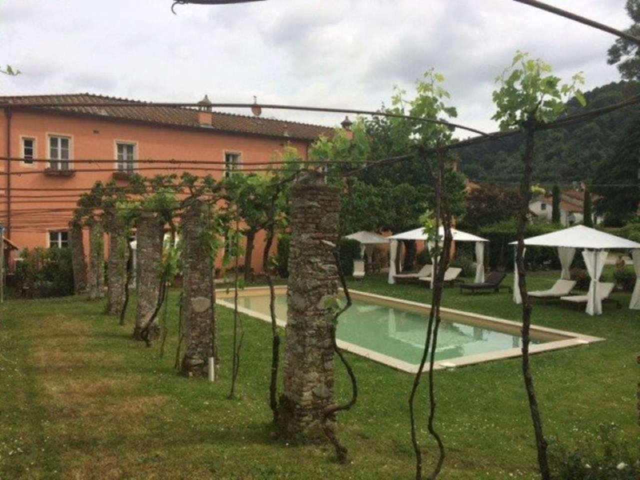 Villa Unifamiliare - Indipendente LUCCA vendita  VICOPELAGO del Trebbio Idea Centro