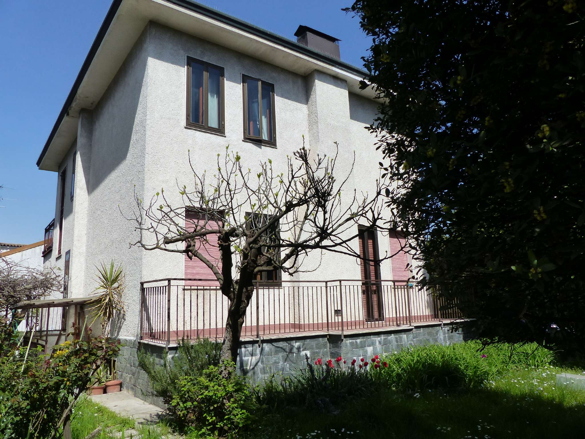  trezzano sul naviglio vendita quart:  equipe immobiliare