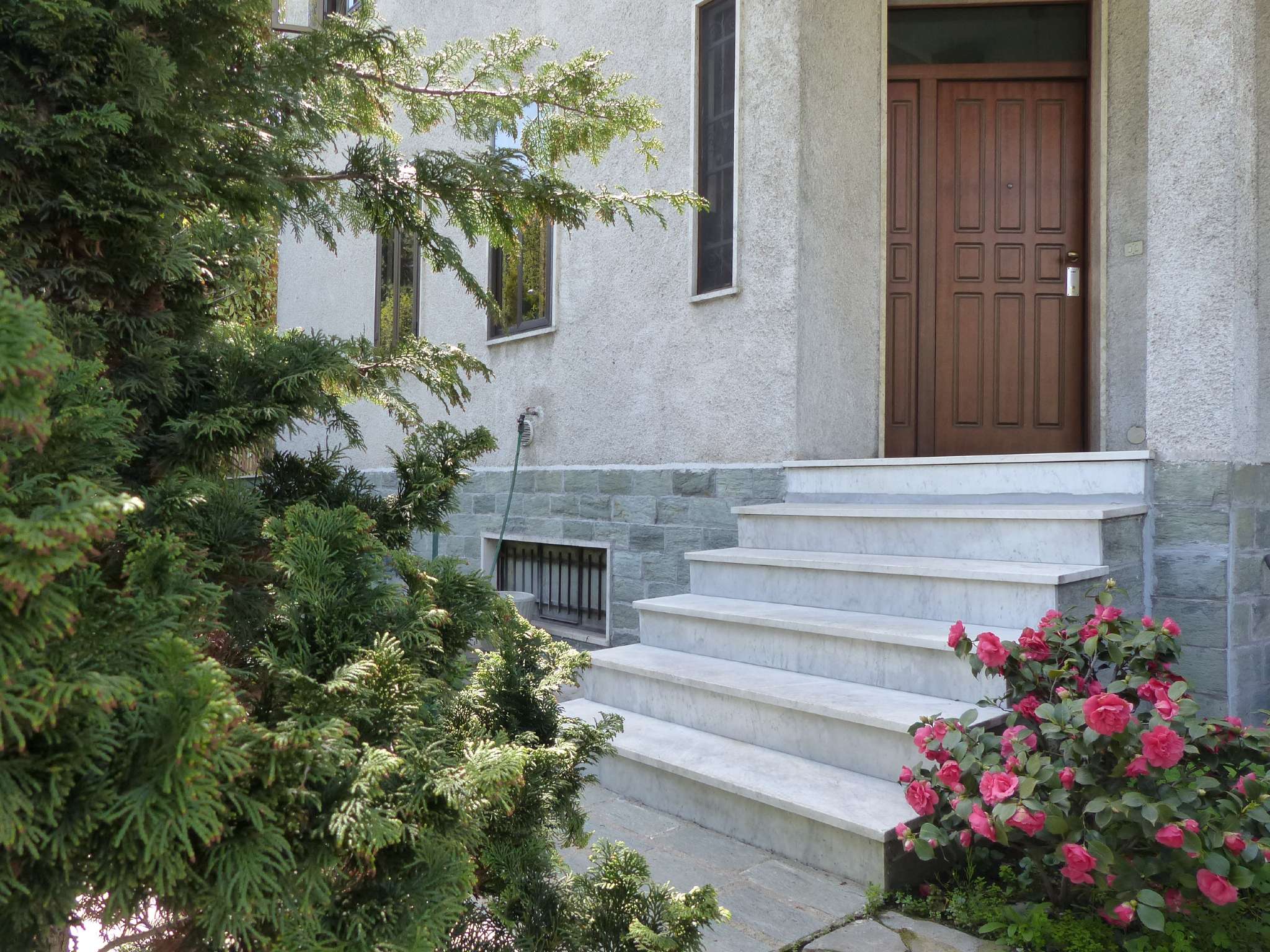 Villa TREZZANO SUL NAVIGLIO vendita   Cavour Equipe Immobiliare