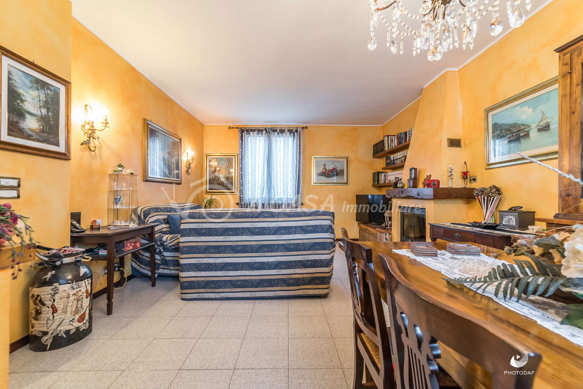 Villa Unifamiliare - Indipendente FORNOVO DI TARO vendita   Via Centro A CASA immobiliare