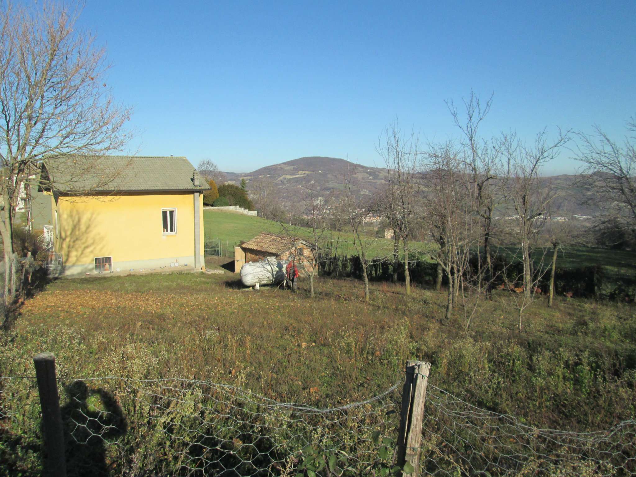 Villa Unifamiliare - Indipendente SOLIGNANO vendita   località costa A CASA immobiliare