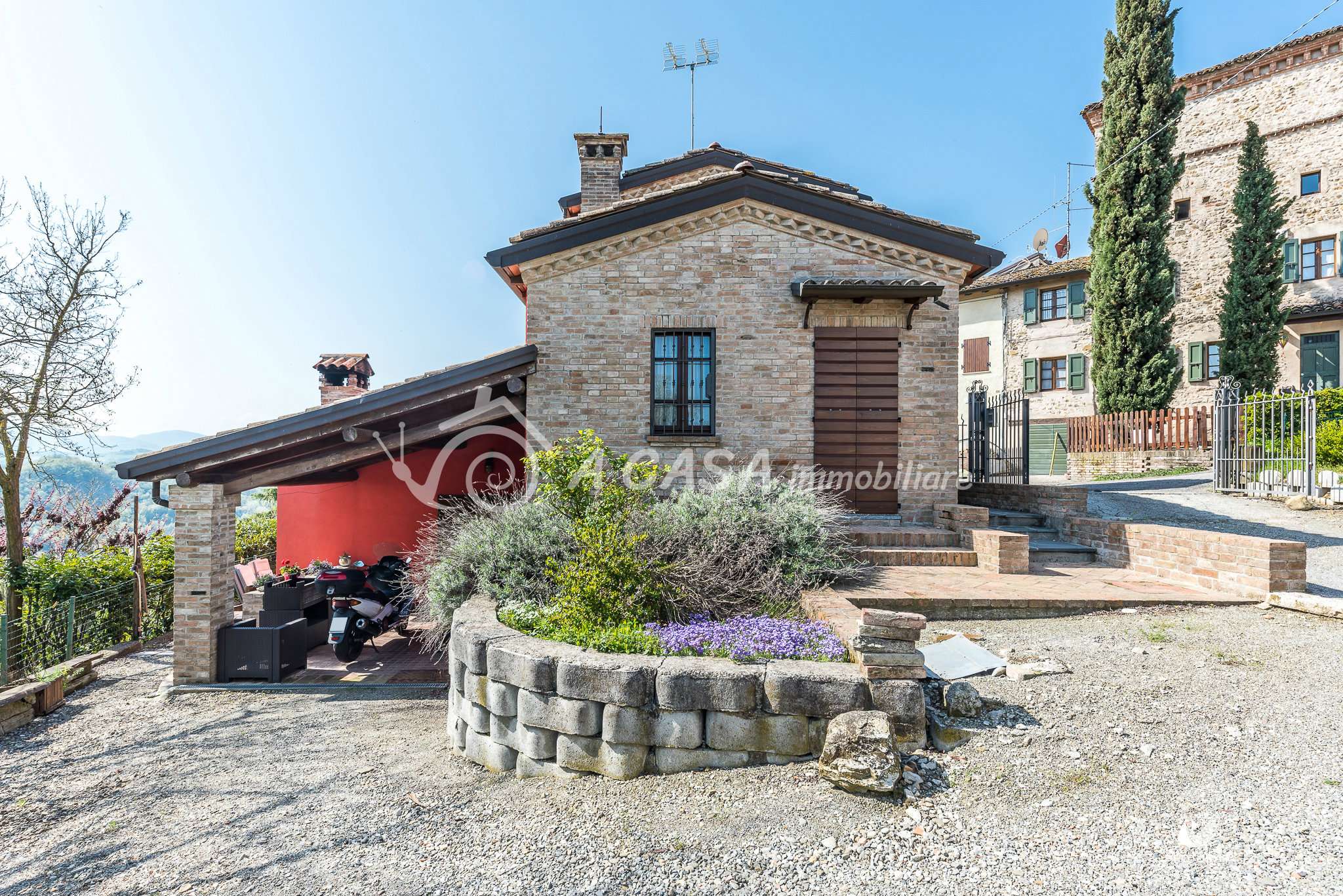 Villa Unifamiliare - Indipendente MEDESANO vendita   Cavicchiolo A CASA immobiliare