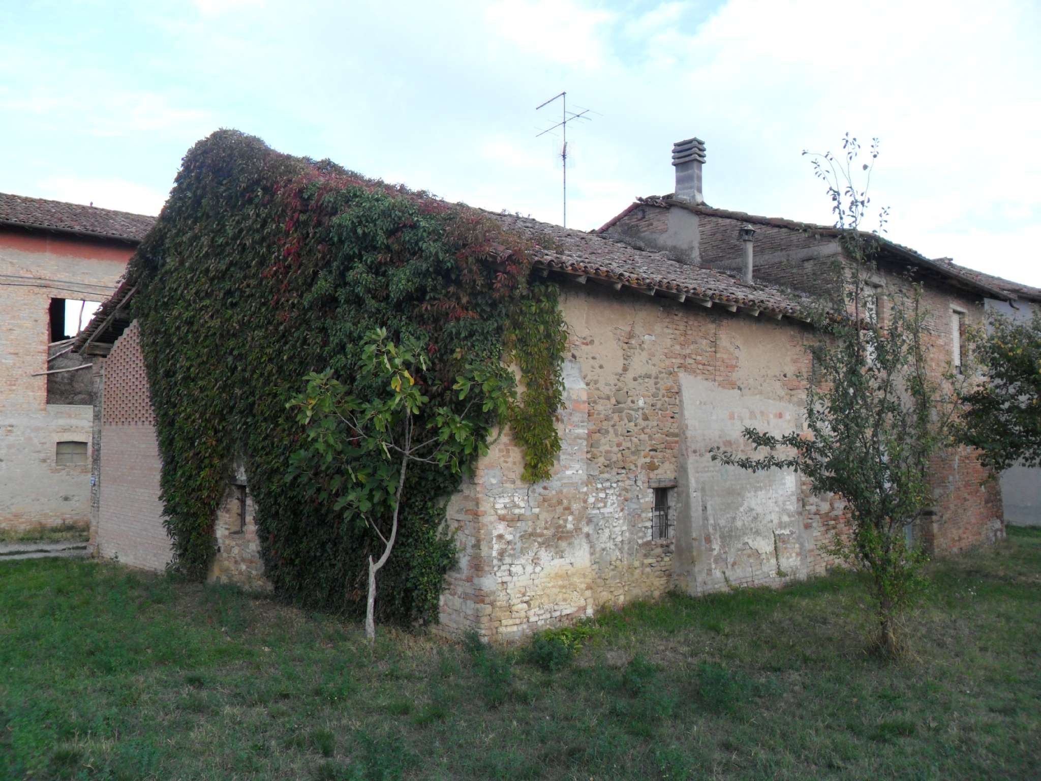  medesano vendita quart:  a-casa-immobiliare