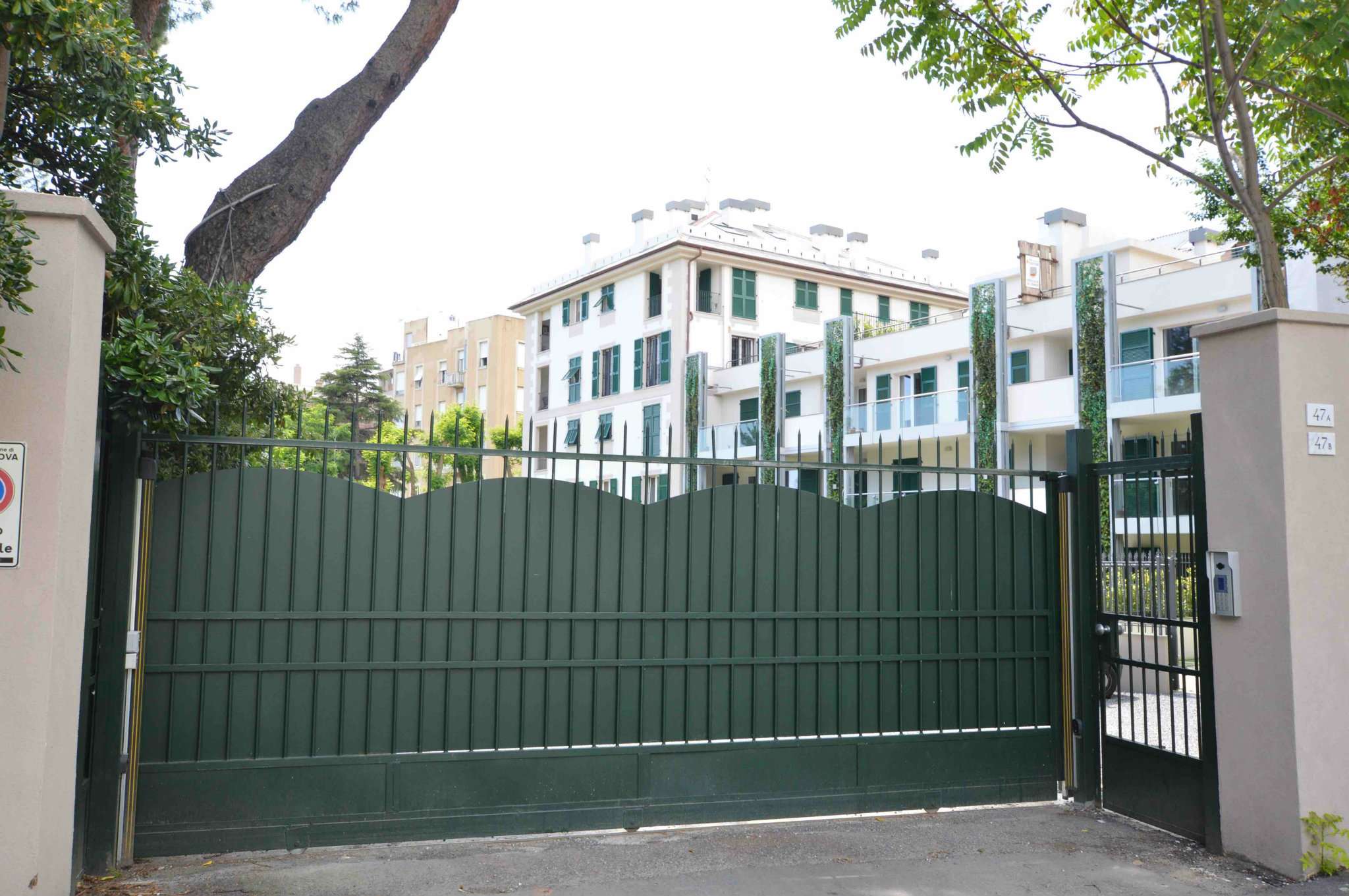 Box auto - Posto auto GENOVA affitto  ALBARO  FONDOCASA GENOVA ALBARO - Albaro Uno