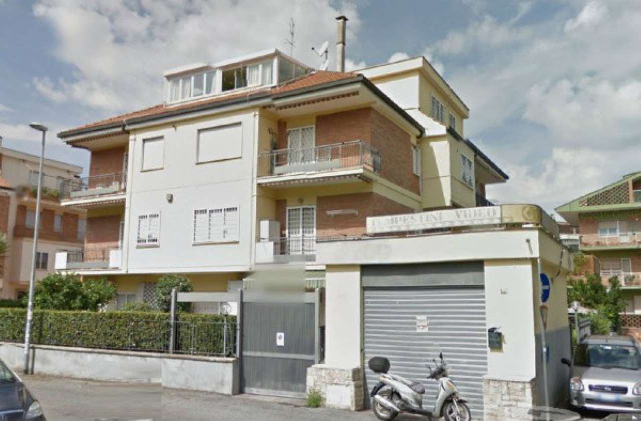 Appartamento ROMA vendita  TUSCOLANO (VI MUN.) Via Corigliano Calabro Assieme Real Estate SRL