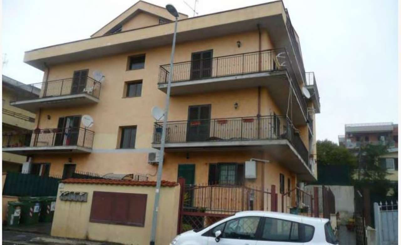 Appartamento ROMA vendita  PRENESTINO - CENTOCELLE  Via Pratolungo Casilino Assieme Real Estate SRL