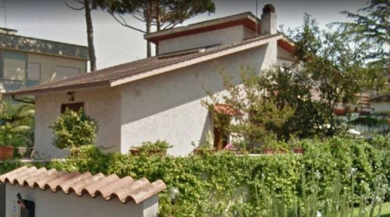 Appartamento ANZIO vendita   Via Capri Assieme Real Estate SRL