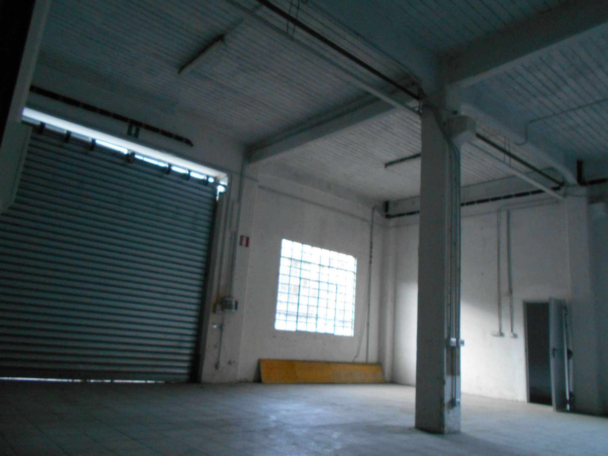 Negozio - Loc.Com. GENOVA affitto  MOLASSANA Geirato Francoforte Immobiliare