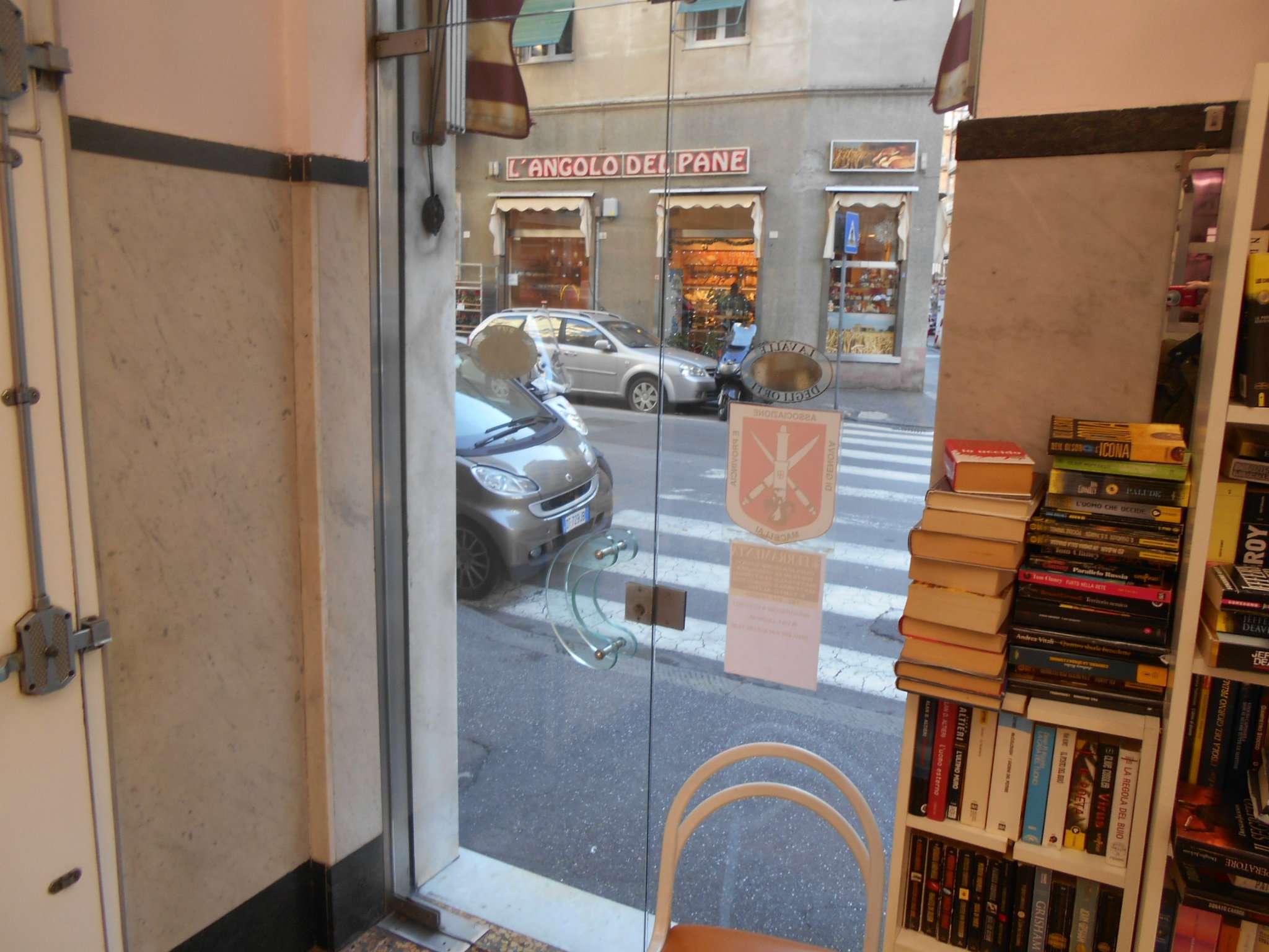 Negozio - Loc.Com. GENOVA affitto  SAN FRUTTUOSO Via Manunzio Francoforte Immobiliare