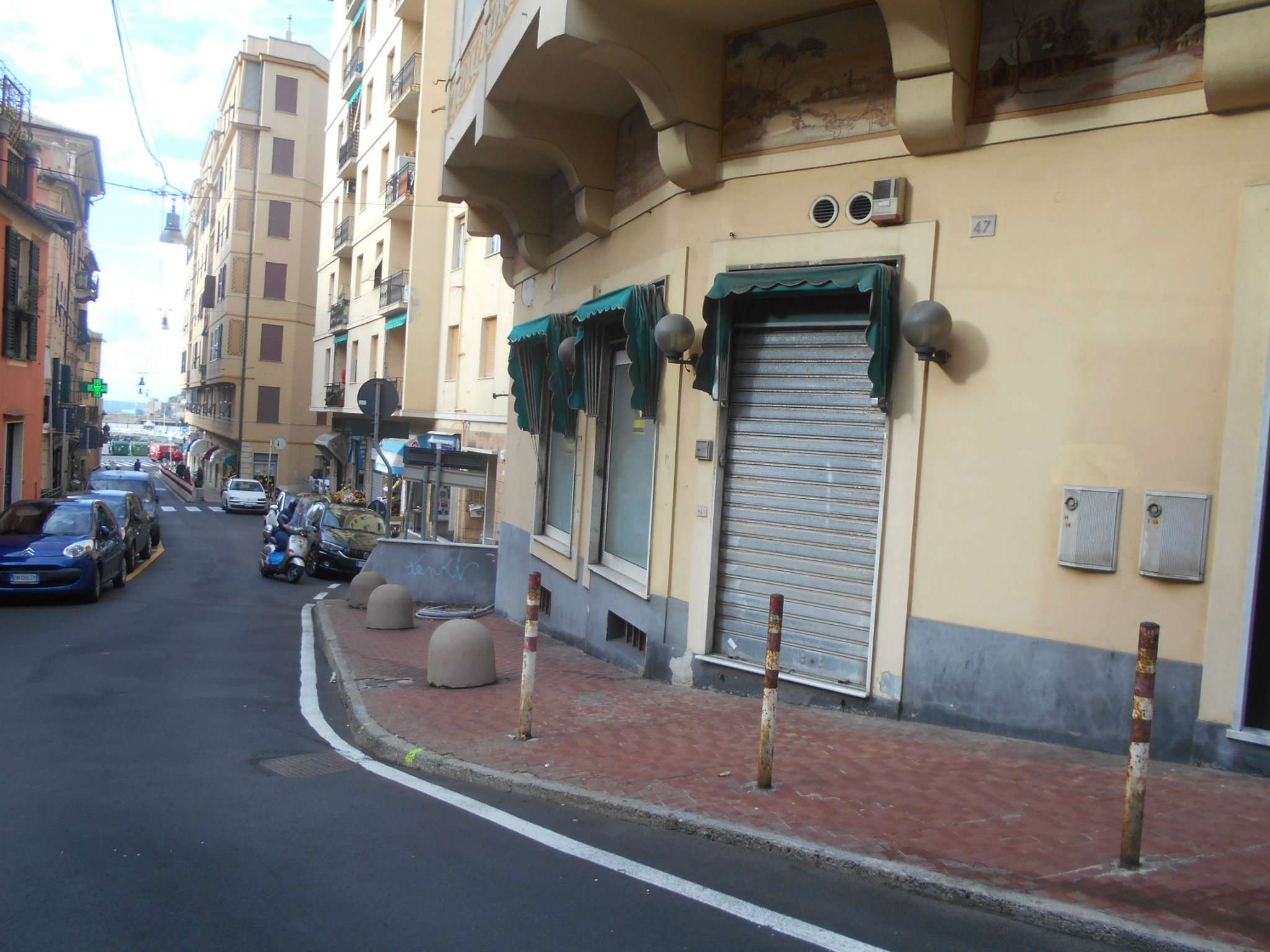 Negozio - Loc.Com. GENOVA vendita  STURLA via Redipuglia Francoforte Immobiliare