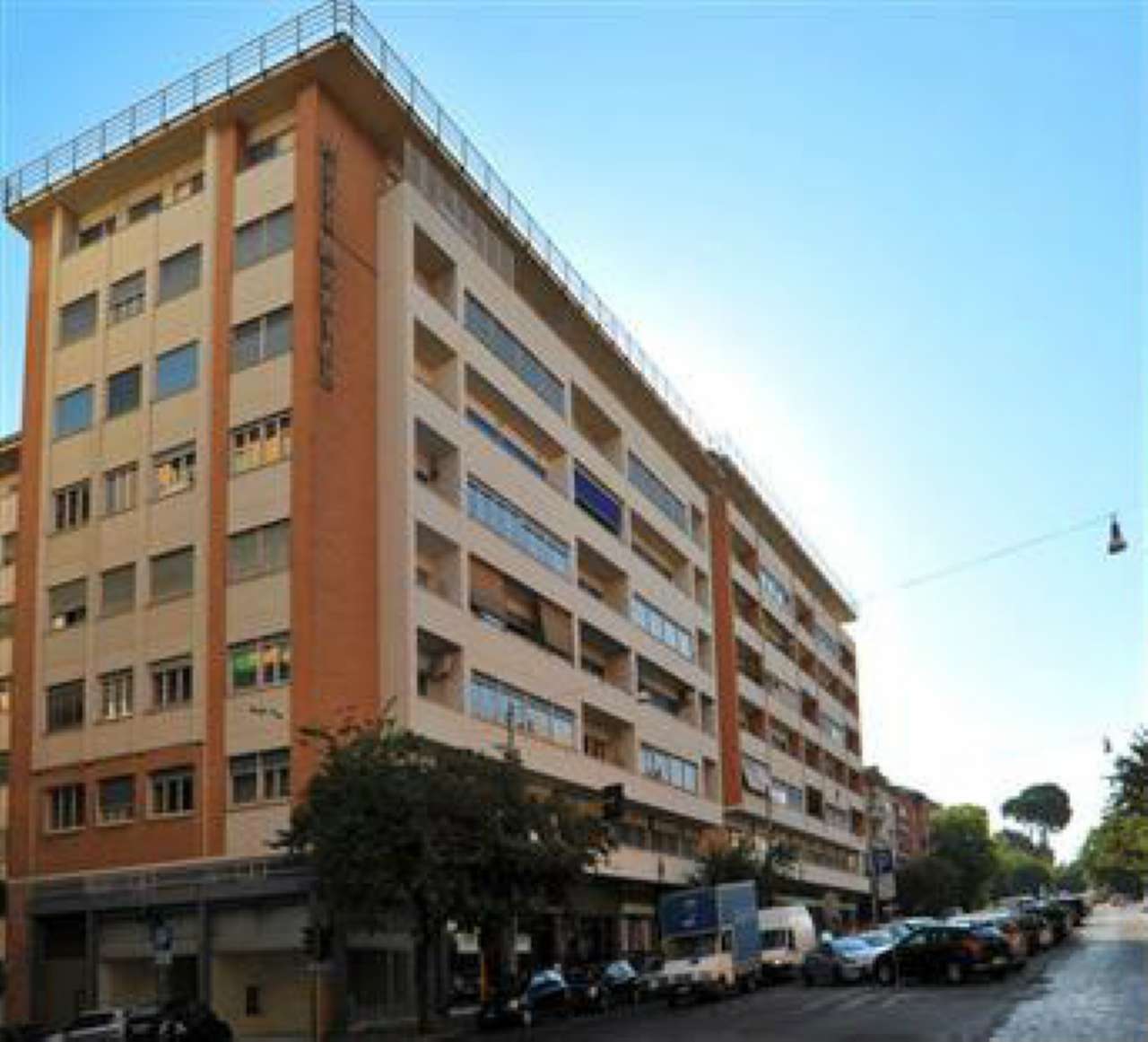 Negozio - Loc.Com. ROMA affitto  TRIESTE (II MUN.) Cattaro etica Si - EUROIMMOBILIARE