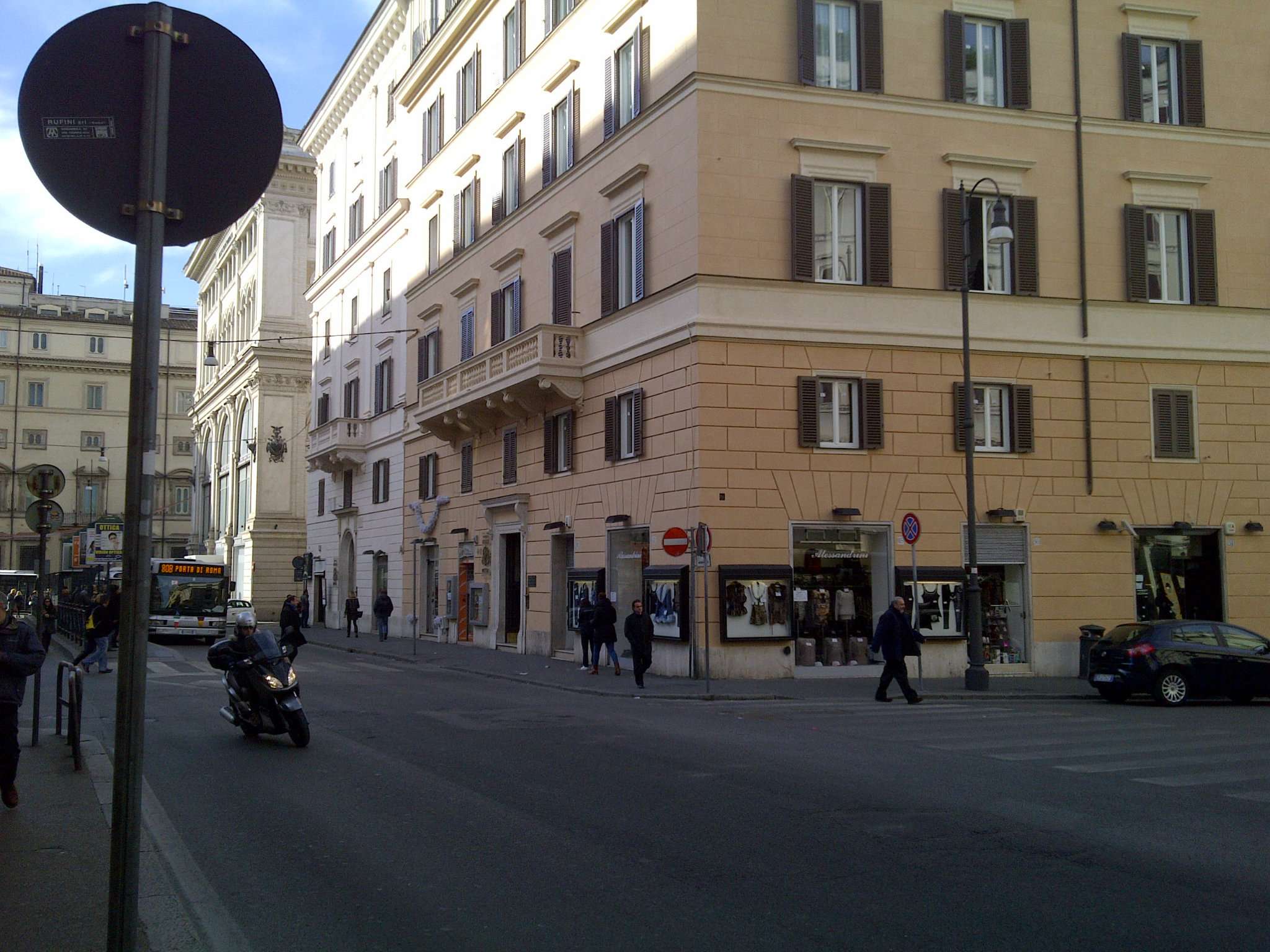 Negozio - Loc.Com. ROMA affitto  Centro storico del corso etica Si - EUROIMMOBILIARE