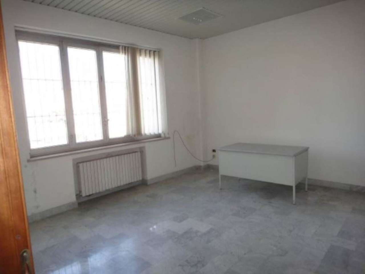 Ufficio - Loc.Com. NAPOLI affitto  POGGIOREALE E ZONA INDUSTRIALE Reggia di Portici Solemya RE s.r.l.