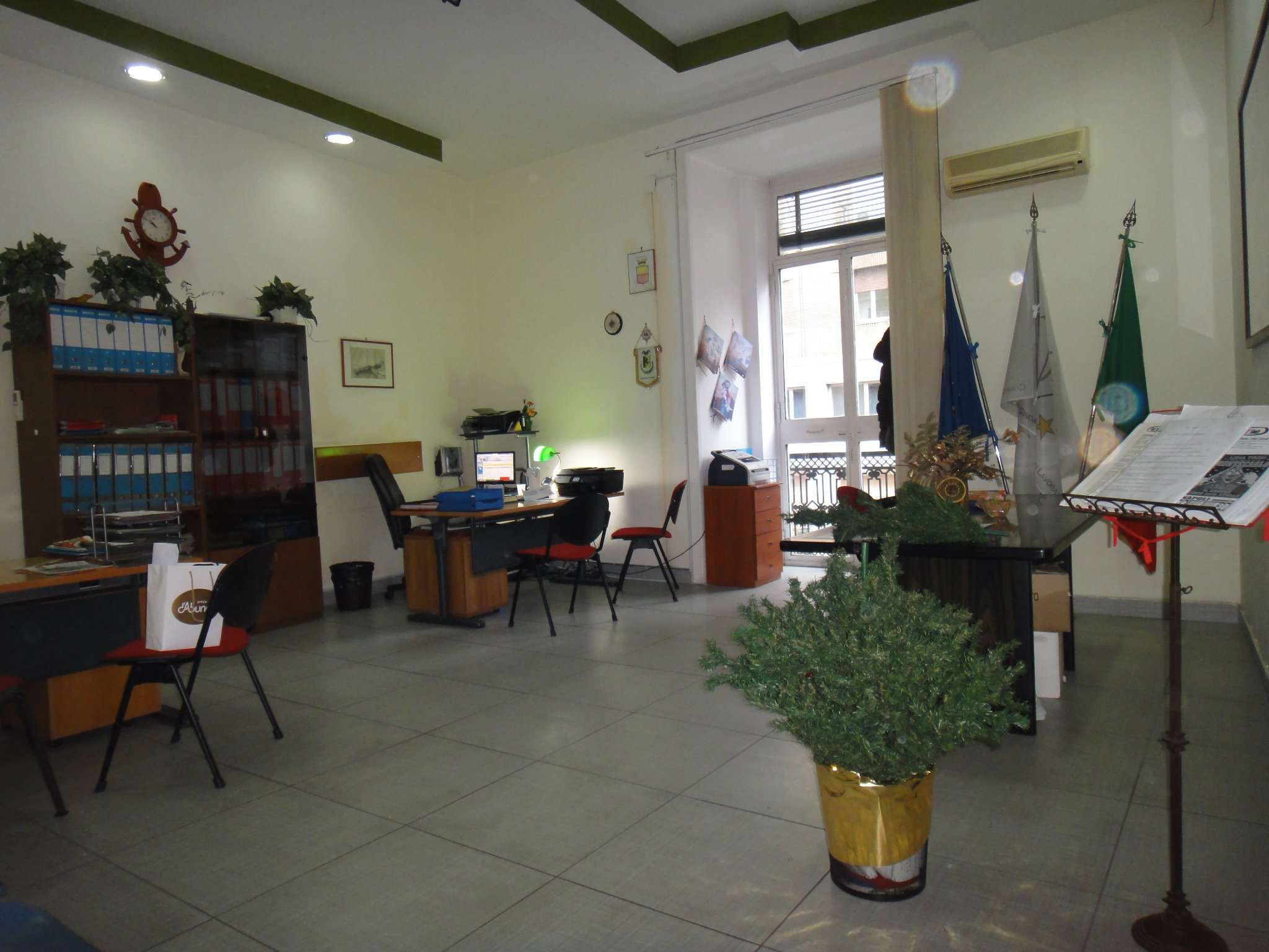 Ufficio - Loc.Com. NAPOLI affitto  SAN GIUSEPPE Santa Maria la Nova Solemya RE s.r.l.