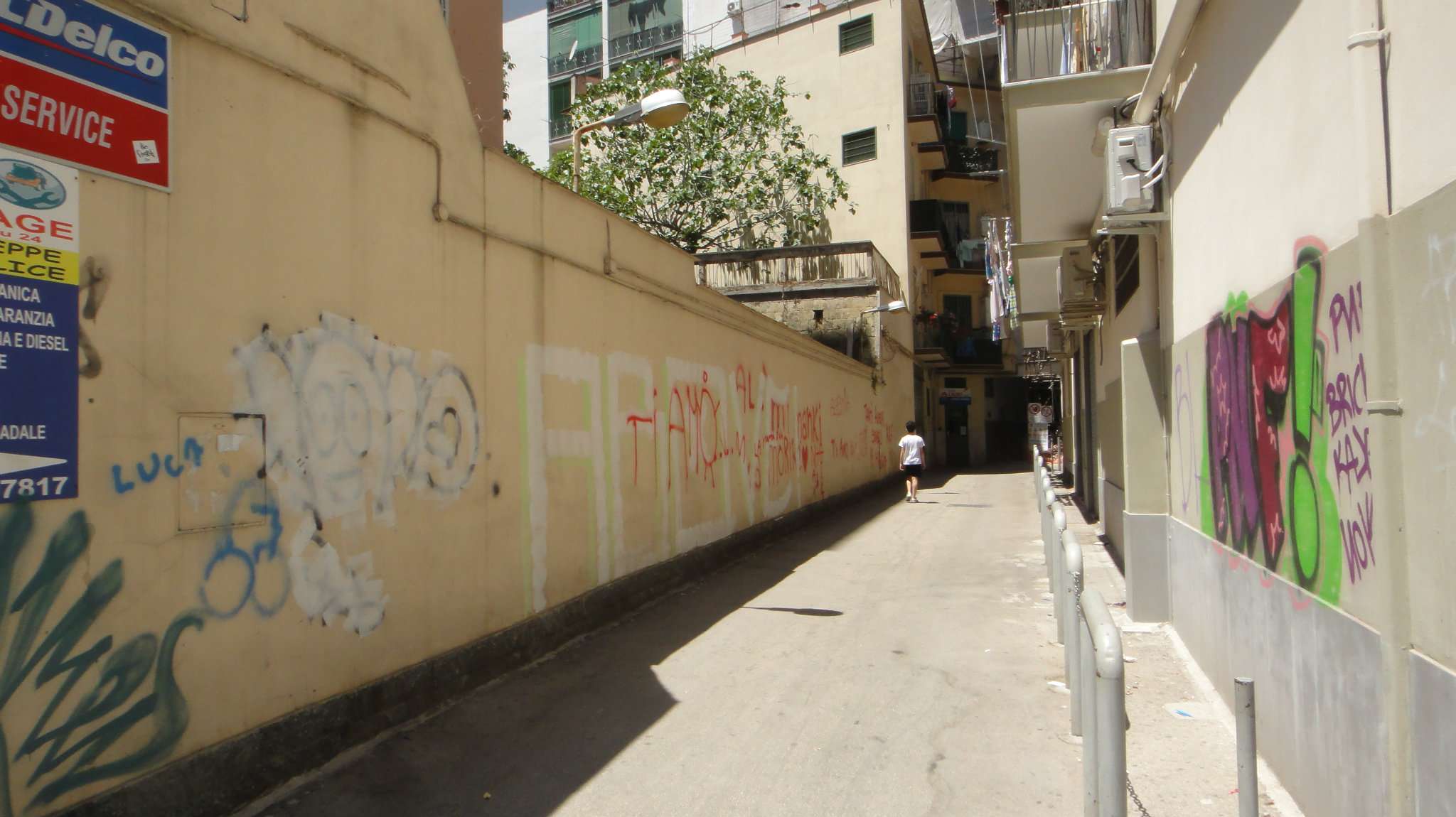 Negozio - Loc.Com. NAPOLI affitto  ARENELLA Maurizio de Vito Piscicelli Solemya RE s.r.l.