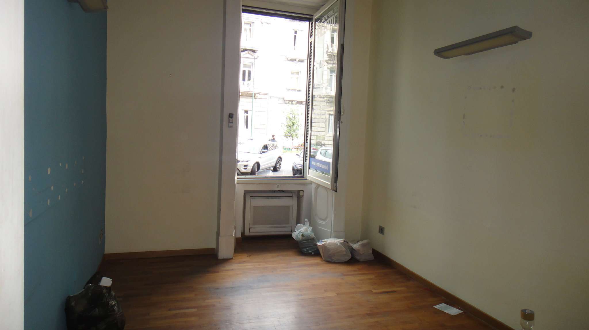 Ufficio - Loc.Com. NAPOLI affitto  CHIAIA Antonio Gramsci Solemya RE s.r.l.