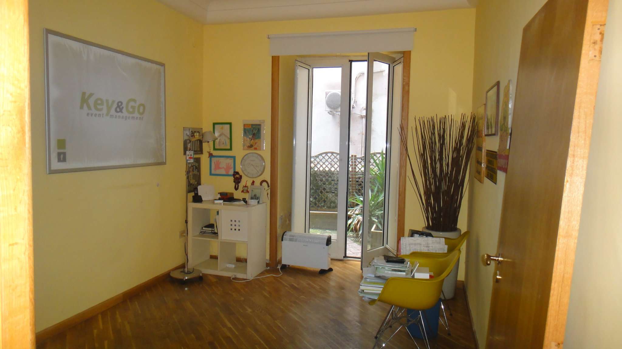 Ufficio - Loc.Com. NAPOLI affitto  CHIAIA Gramsci Solemya RE s.r.l.