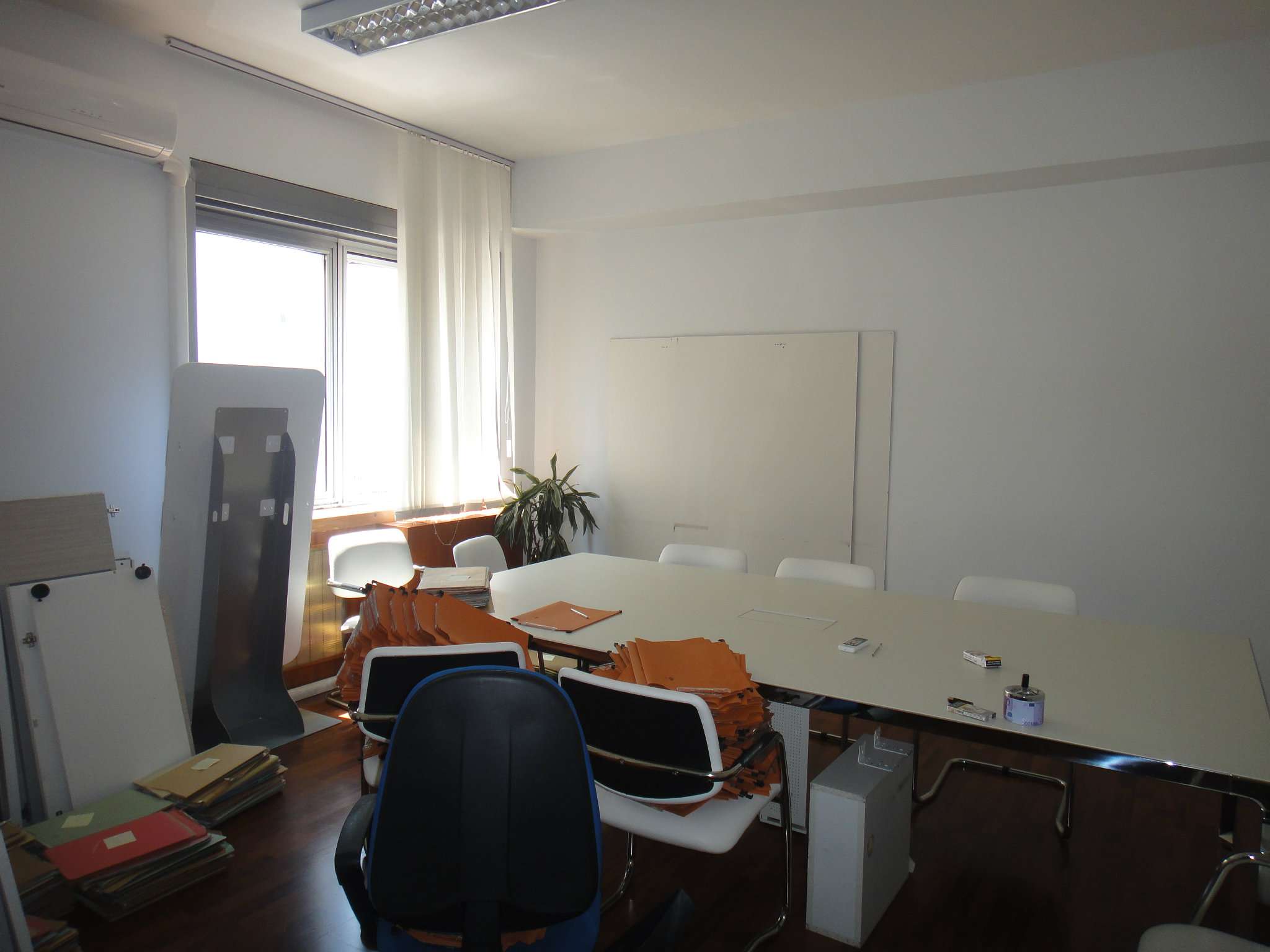Ufficio - Loc.Com. NAPOLI affitto  Fuorigrotta John FItzgerald Kennedy Solemya RE s.r.l.