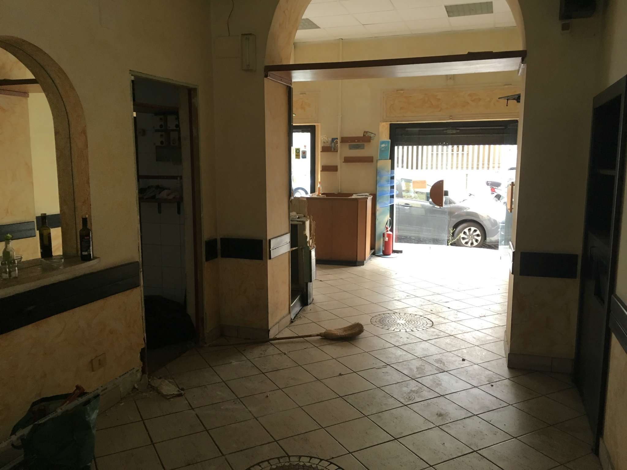 Negozio - Loc.Com. ROMA affitto  Nomentano - san lorenzo degli Apuli Gabetti - Agenzia Bologna - ROMA