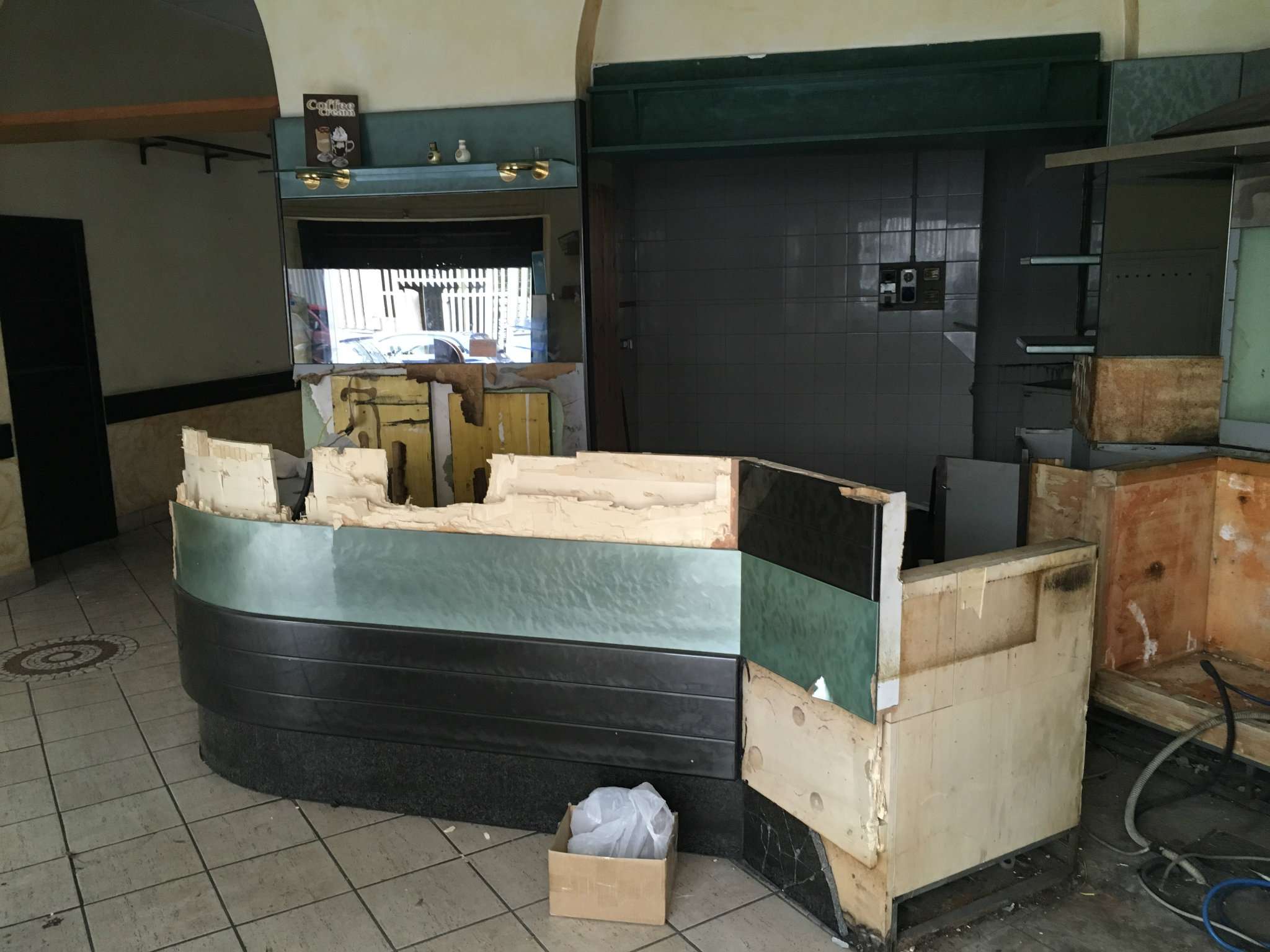 Negozio - Loc.Com. ROMA affitto  Nomentano - san lorenzo degli Apuli Gabetti - Agenzia Bologna - ROMA