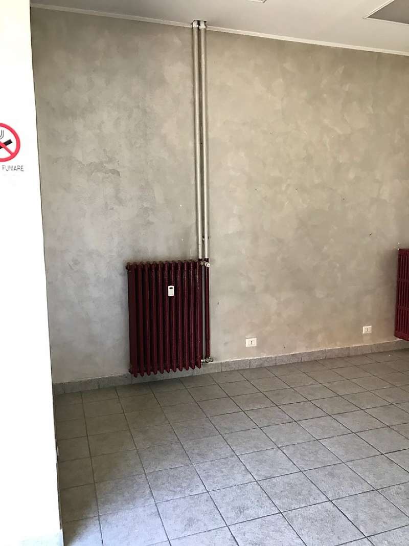 Negozio - Loc.Com. TORINO vendita  CENISIA caraglio Studio Asiago
