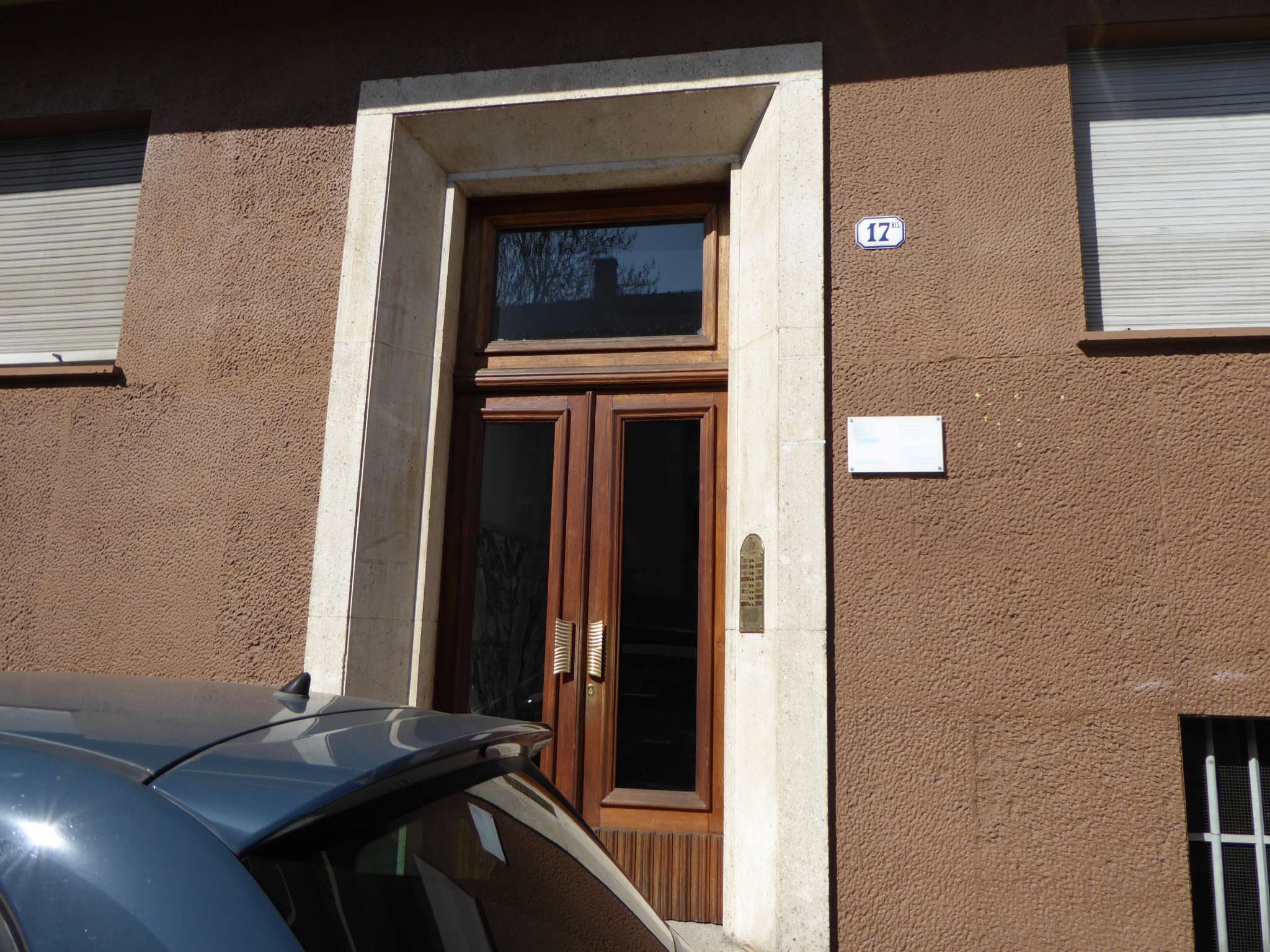 Show Room TORINO affitto  PRECOLLINA Umberto Cosmo Immobiliare Di Salvatore di Rosalba Rossetto