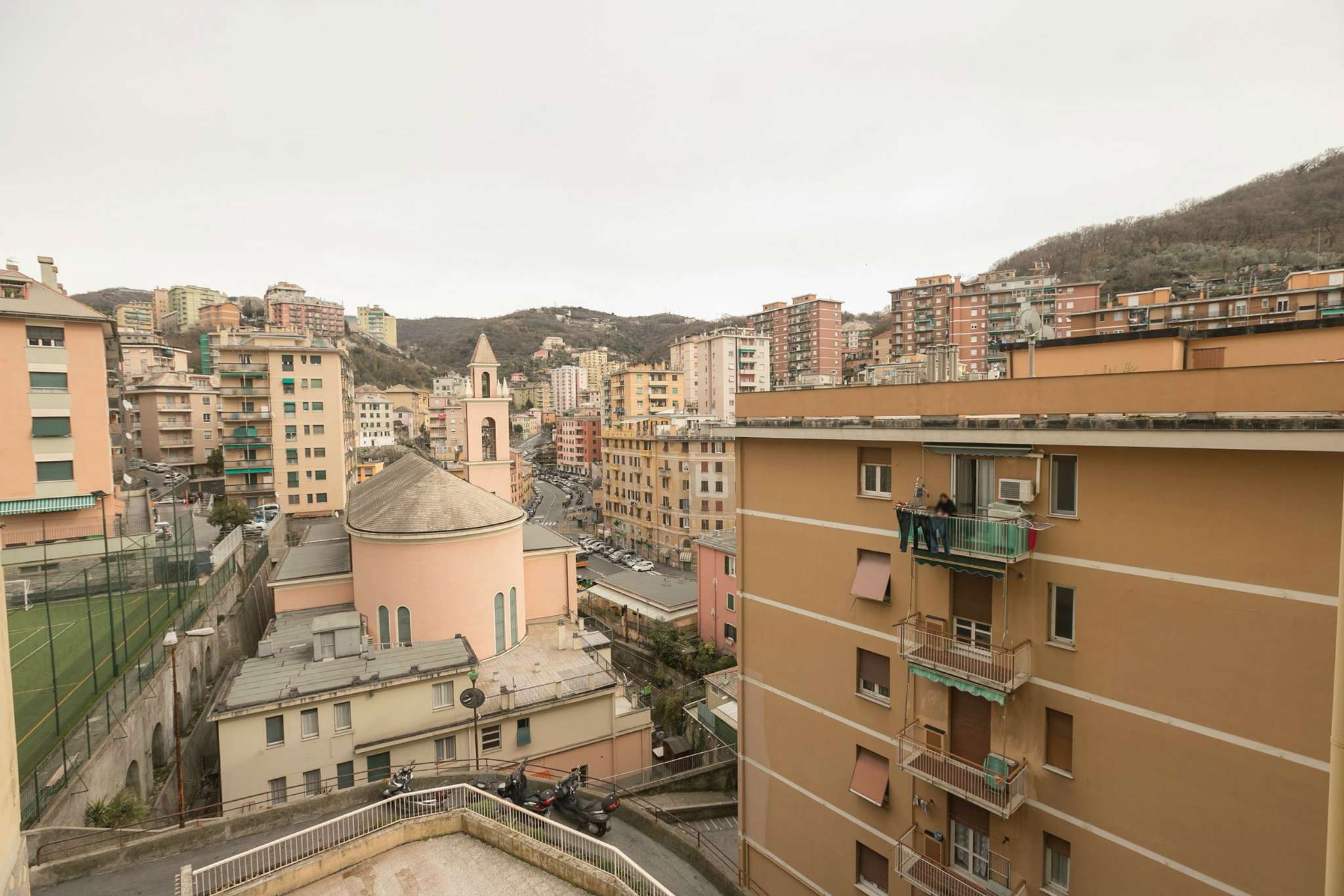  genova vendita quart: quezzi affiliato fondocasa genova san fruttuoso - s. fruttuoso uno