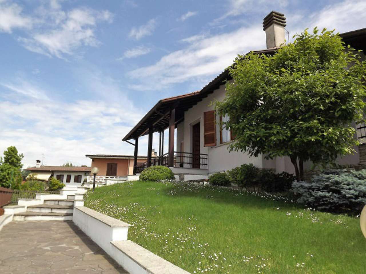 Villa MOZZANICA vendita   toscanini Selectcasa