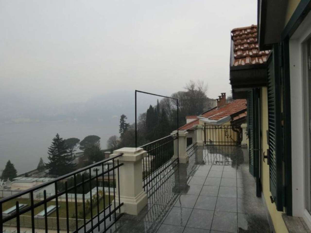 Villa COMO vendita  LUNGOLAGO Lungo Lario Trieste Immobilclass S.a.s.