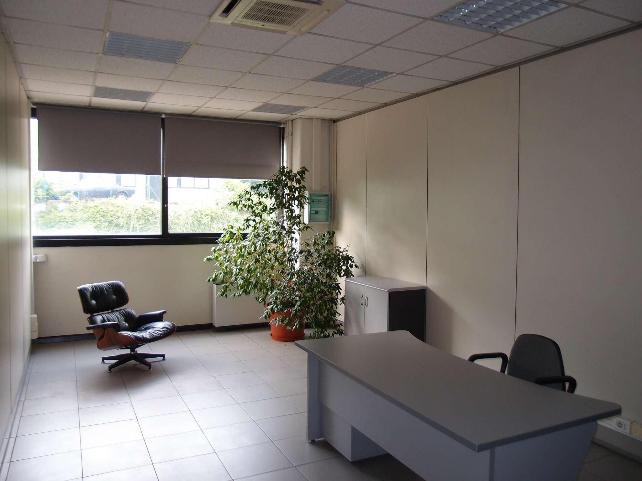 Ufficio - Loc.Com. COMO affitto  TAVERNOLA Asiago Immobilclass S.a.s.