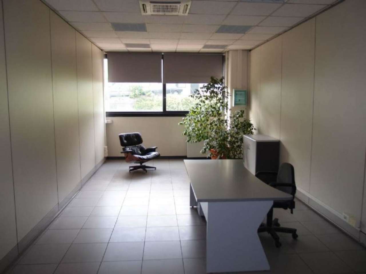 Ufficio - Loc.Com. COMO affitto  TAVERNOLA Asiago Immobilclass S.a.s.