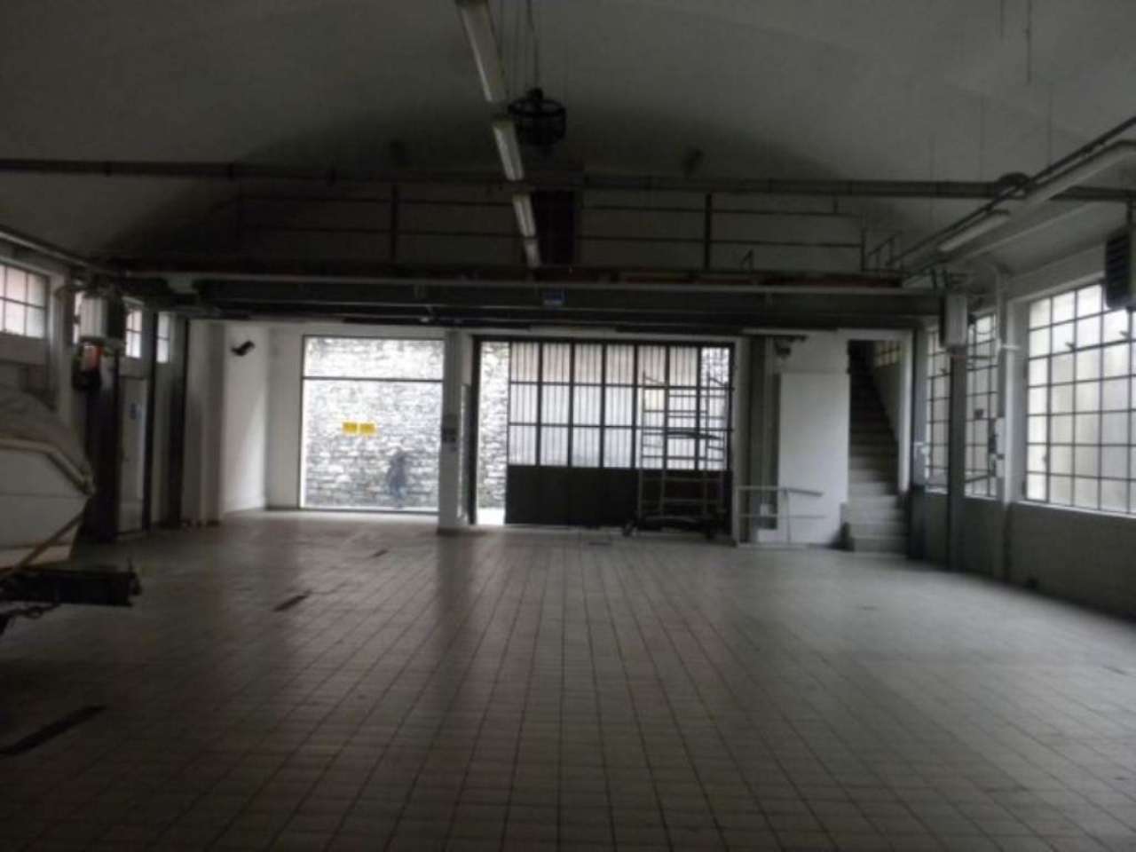 Capannoni (Tutti) COMO affitto  BORGHI Enrico Cosenz Immobilclass S.a.s.