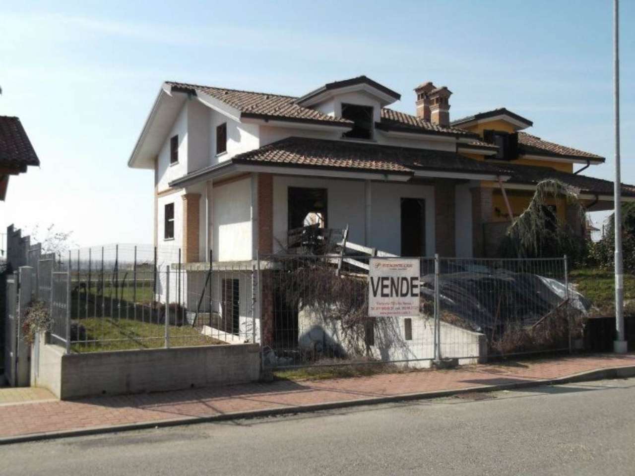 Villa POIRINO vendita   VIA MONVISO Piemonte Case