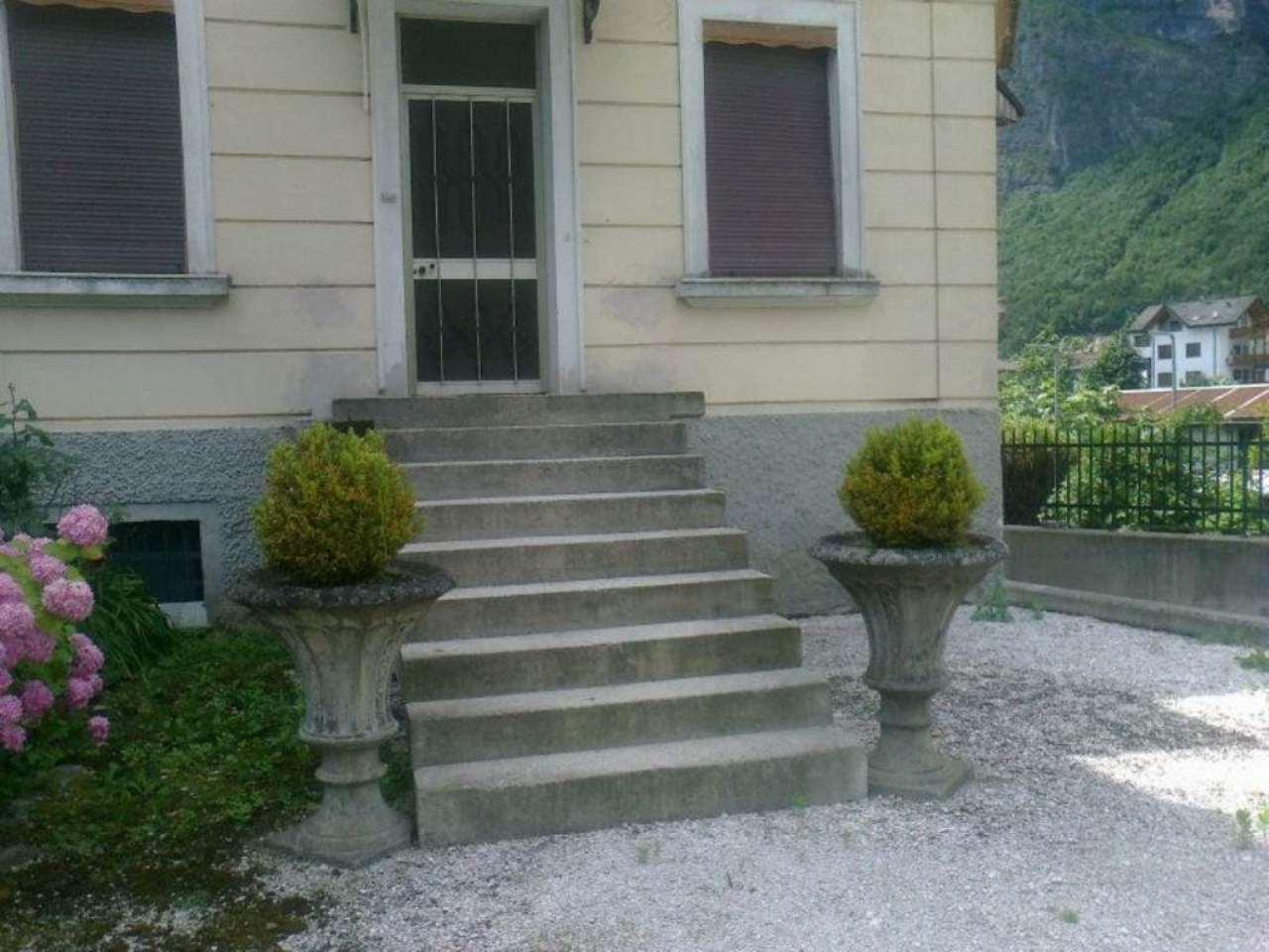 Villa Unifamiliare - Indipendente MEZZOLOMBARDO vendita    SIPAL Immobiliare