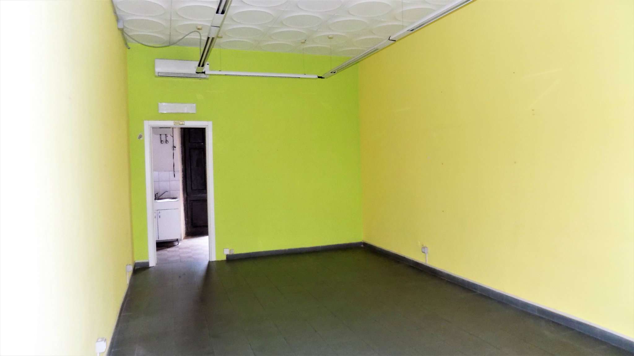 Negozio - Loc.Com. TORINO vendita  CENISIA monginevro BATTOCCHIO IMMOBILIARE