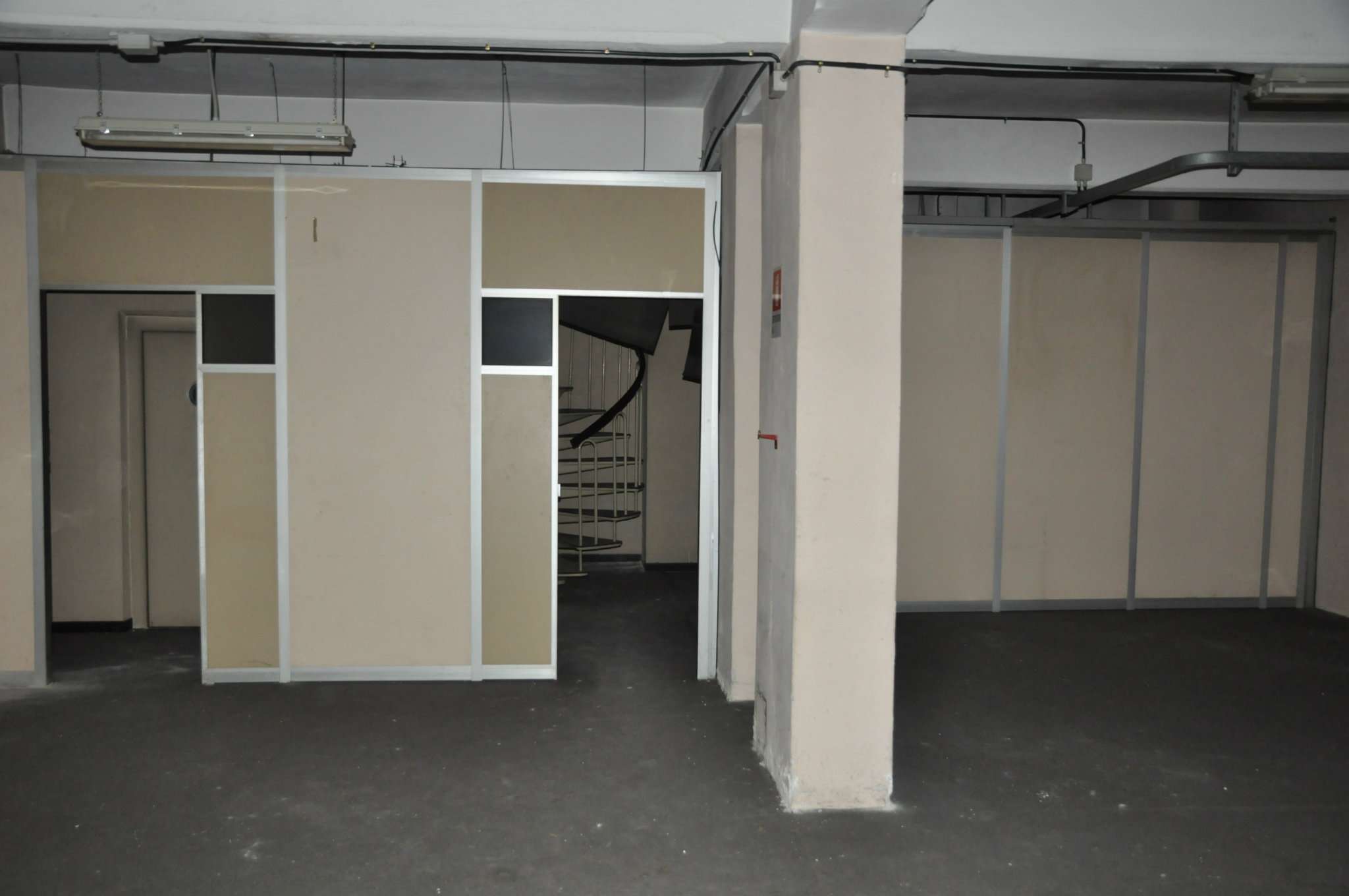 Negozio - Loc.Com. TORINO vendita  Cit Turin, vicino tribunale Saffi Ag Immobiliare