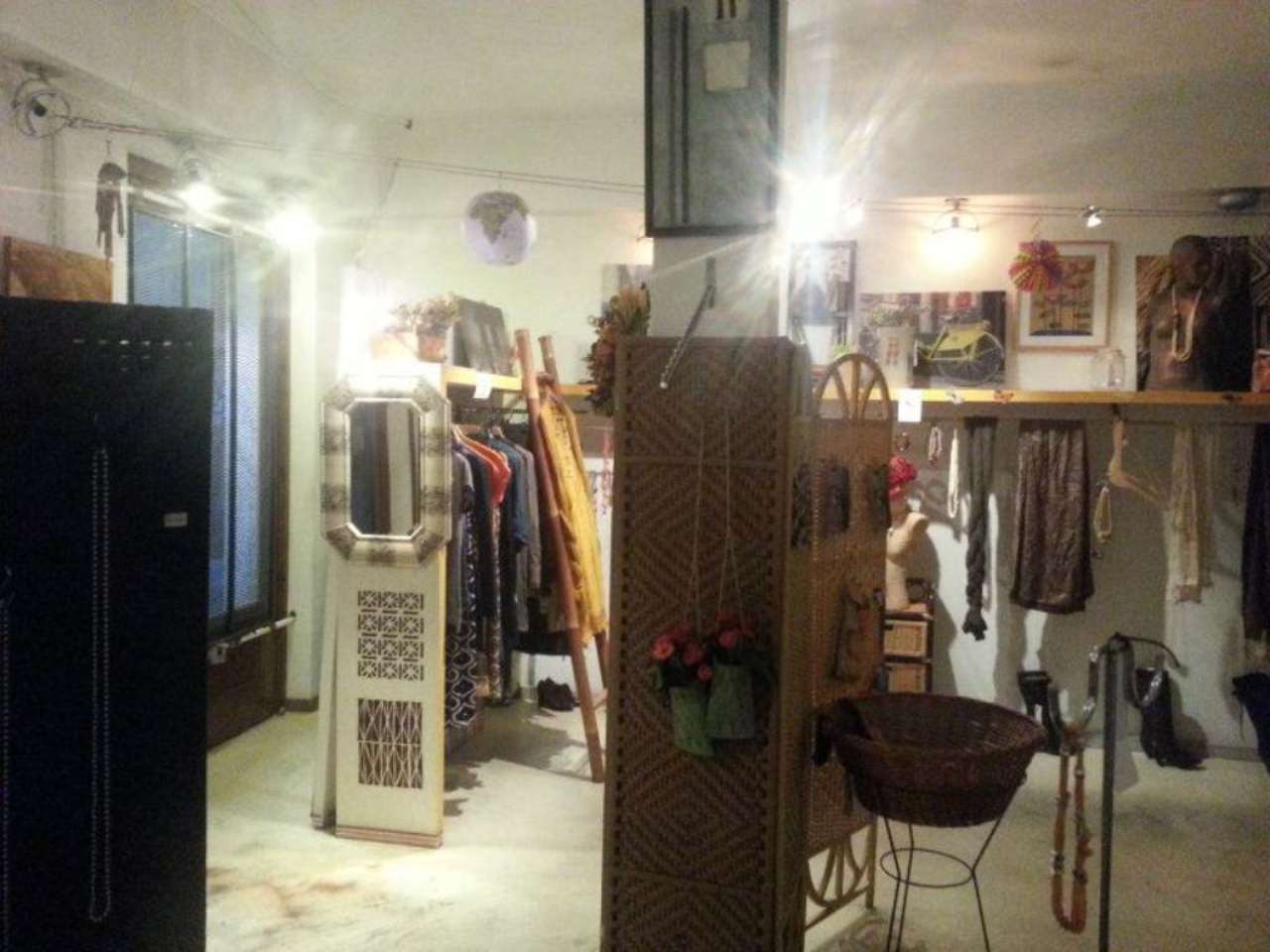 Negozio - Loc.Com. TORINO vendita  CENTRO Santa Chiara Ag Immobiliare