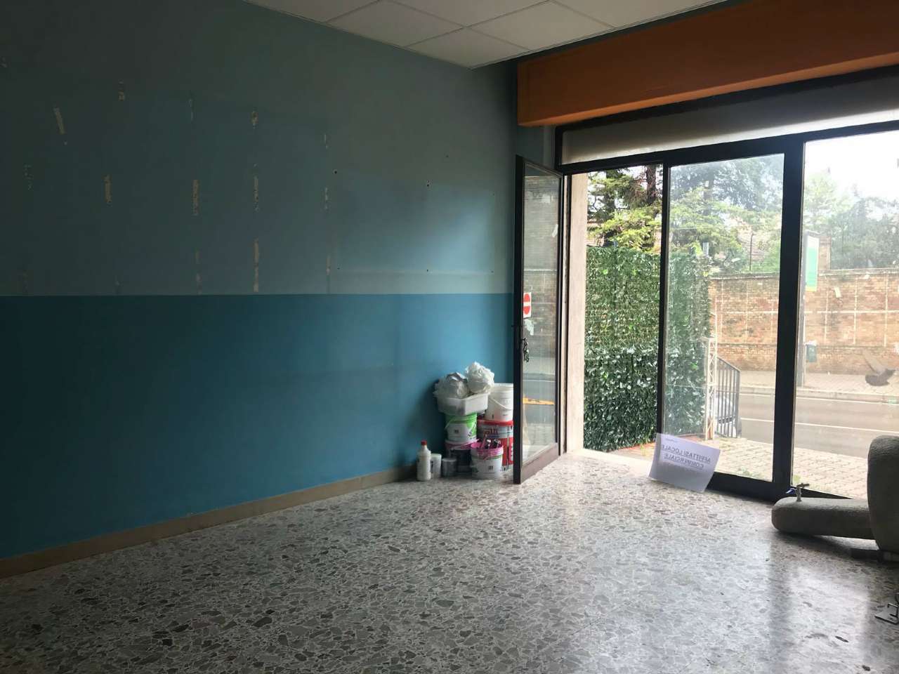 Negozio - Loc.Com. CHIETI affitto   salomone Italia Affitti