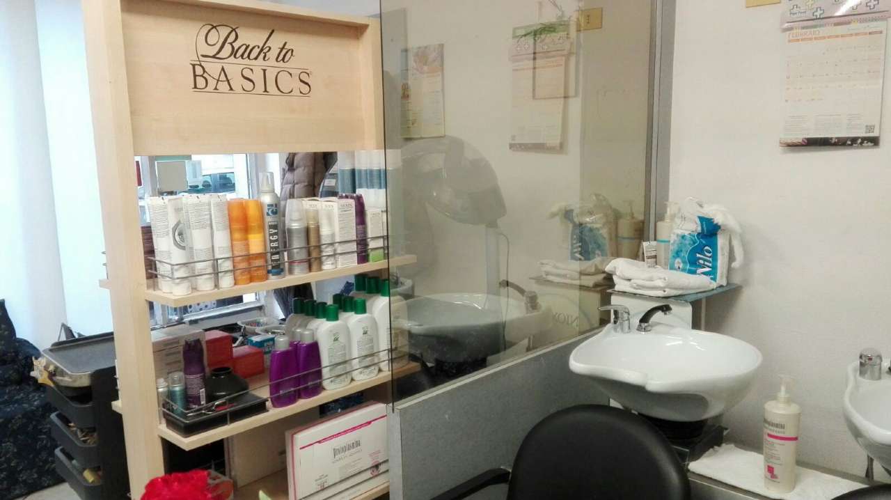 Negozio - Loc.Com. TORINO affitto  SANTA RITA monesiglio Italia Affitti Torino