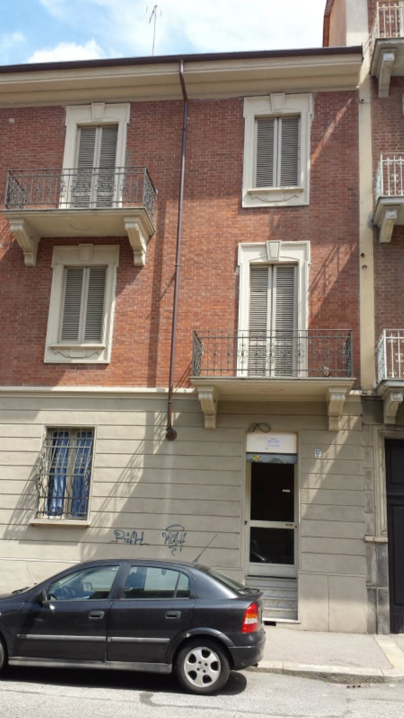 Negozio - Loc.Com. TORINO affitto  CENISIA Osasco Italia Affitti Torino