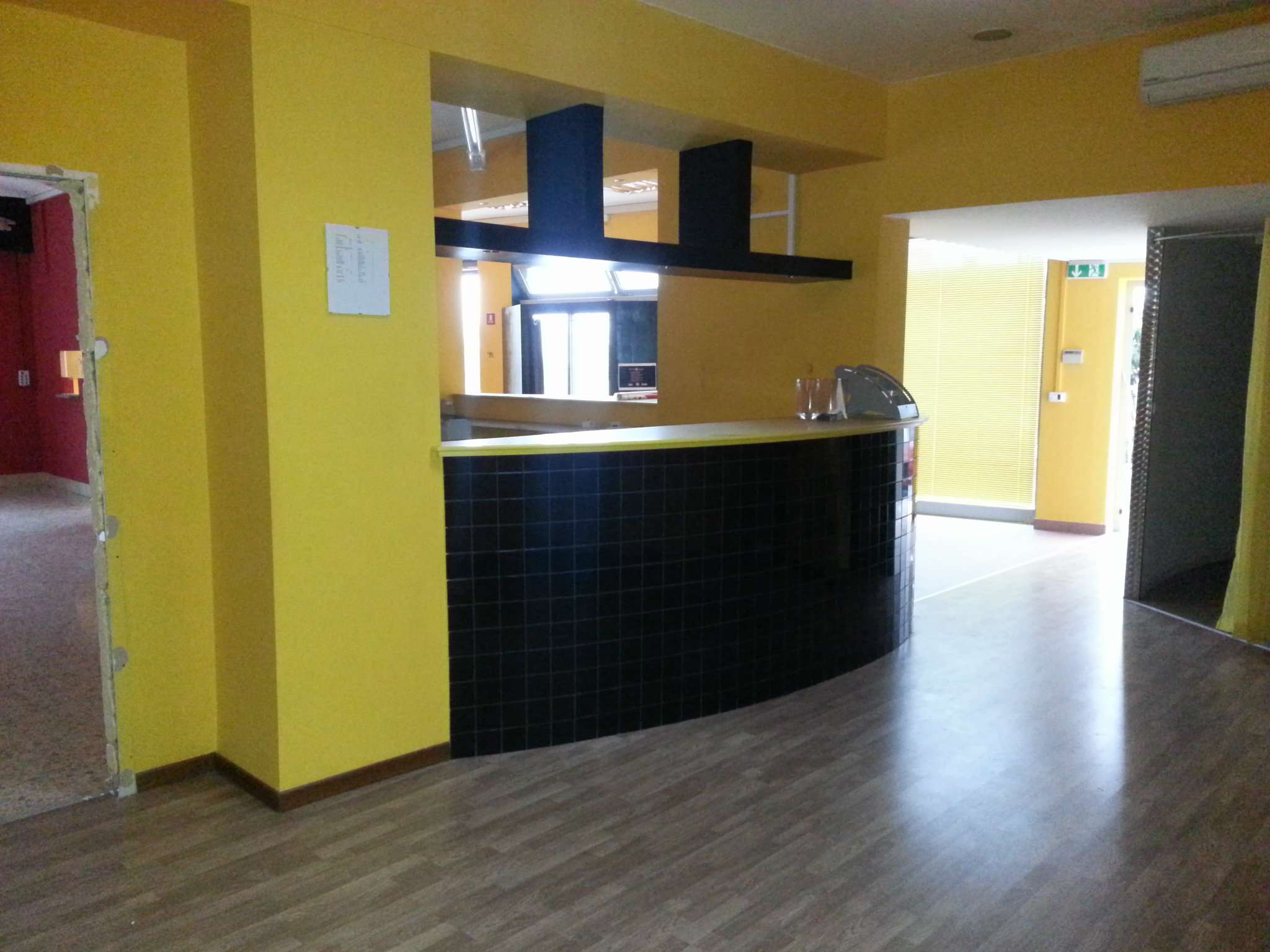 Negozio - Loc.Com. PESCARA affitto   fonte romana Italia Affitti